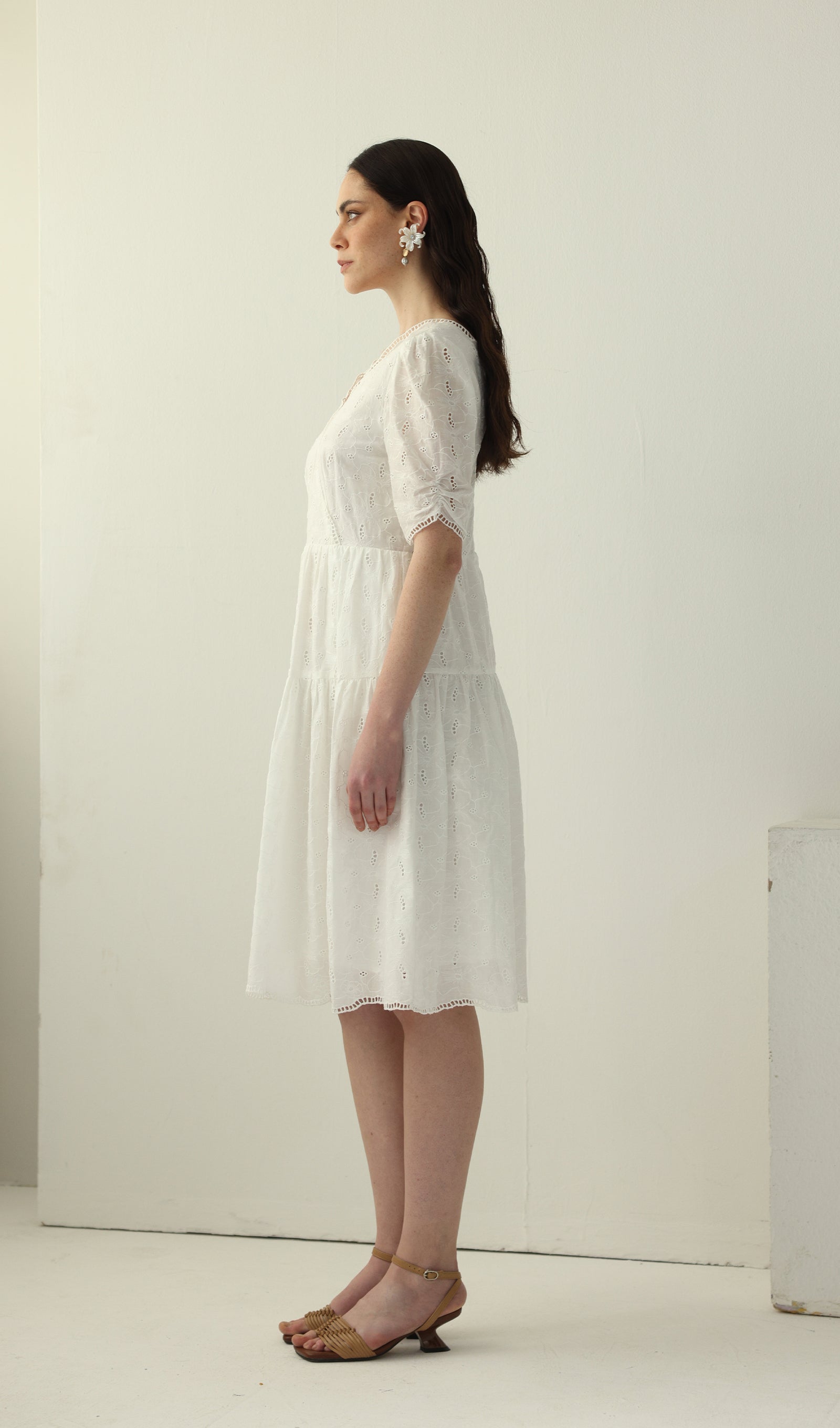 Midikleid in A-Linie mit Blumenmuster und Laternenärmeln