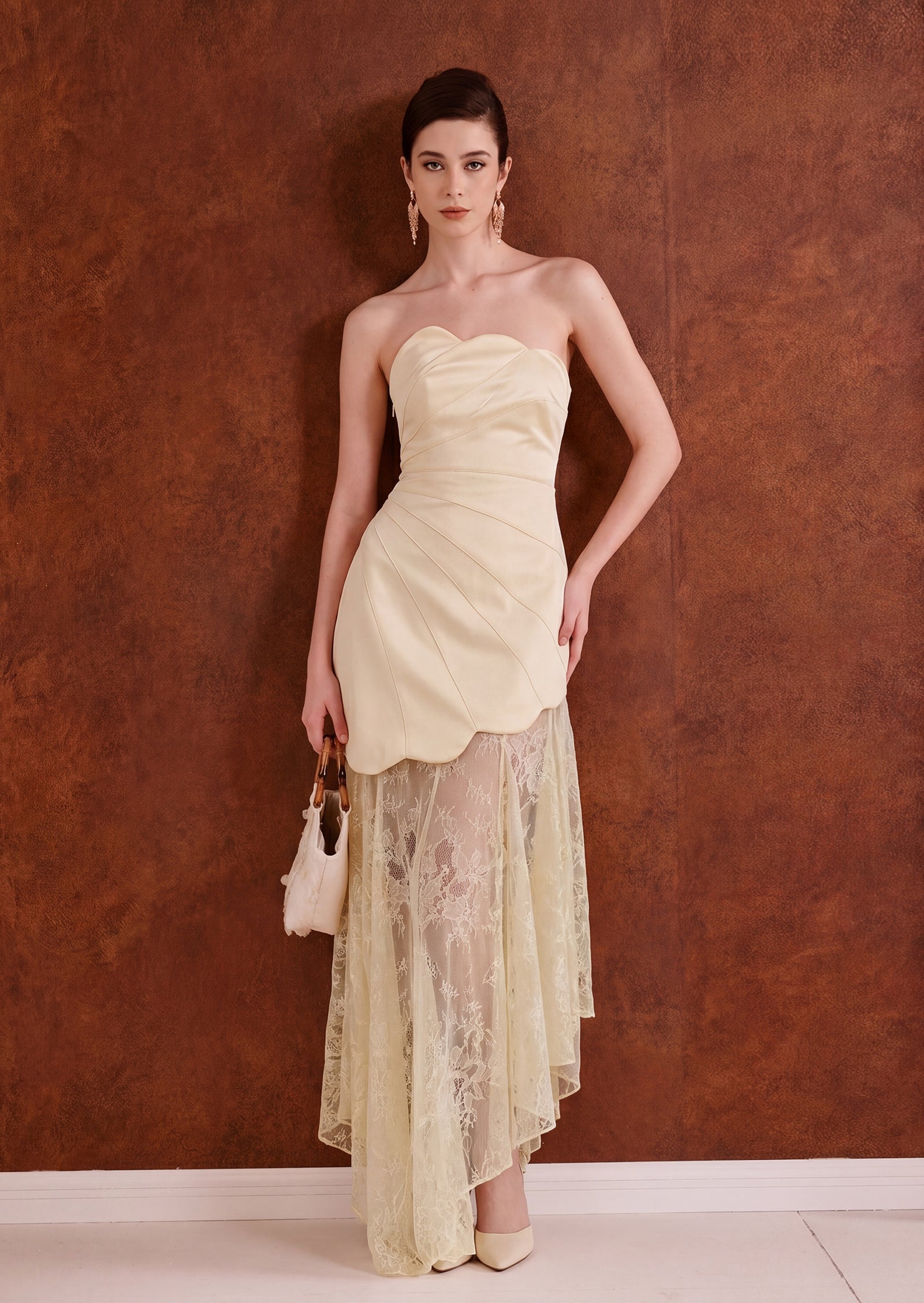 Midikleid in A-Linie mit Blumenmuster und Laternenärmeln