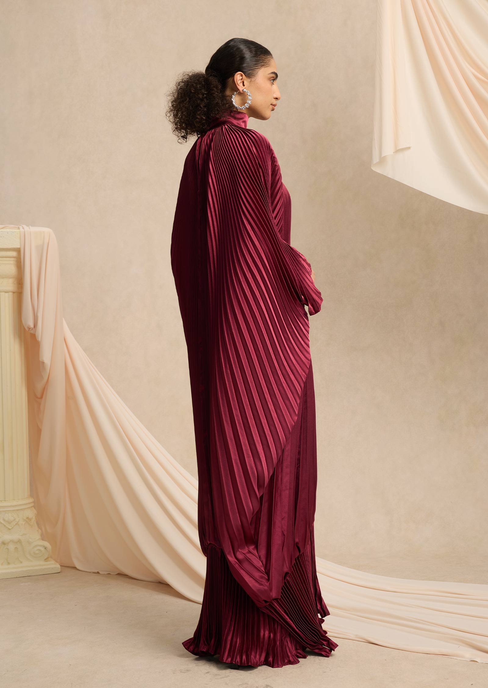 Midikleid in A-Linie mit Blumenmuster und Laternenärmeln