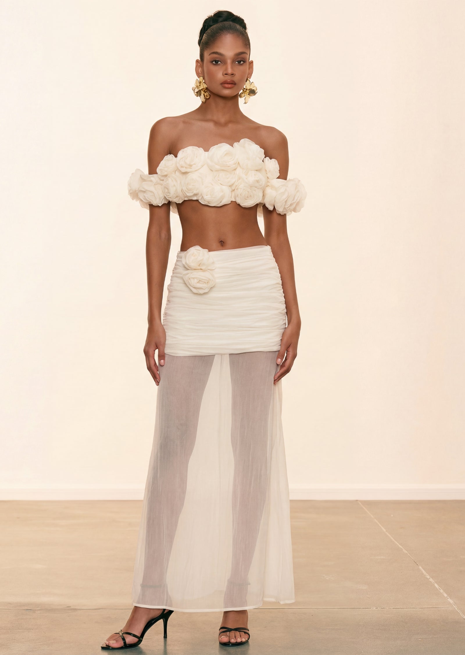 Nouria Flower Top & Sheer Skirt Set In White
