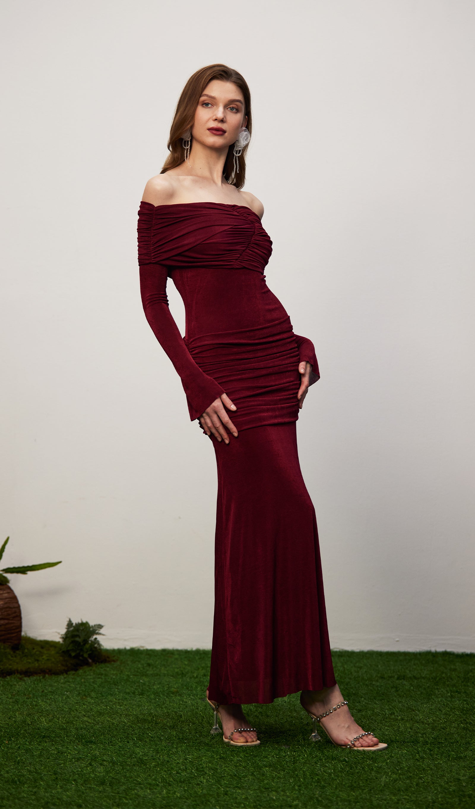 Midikleid in A-Linie mit Blumenmuster und Laternenärmeln
