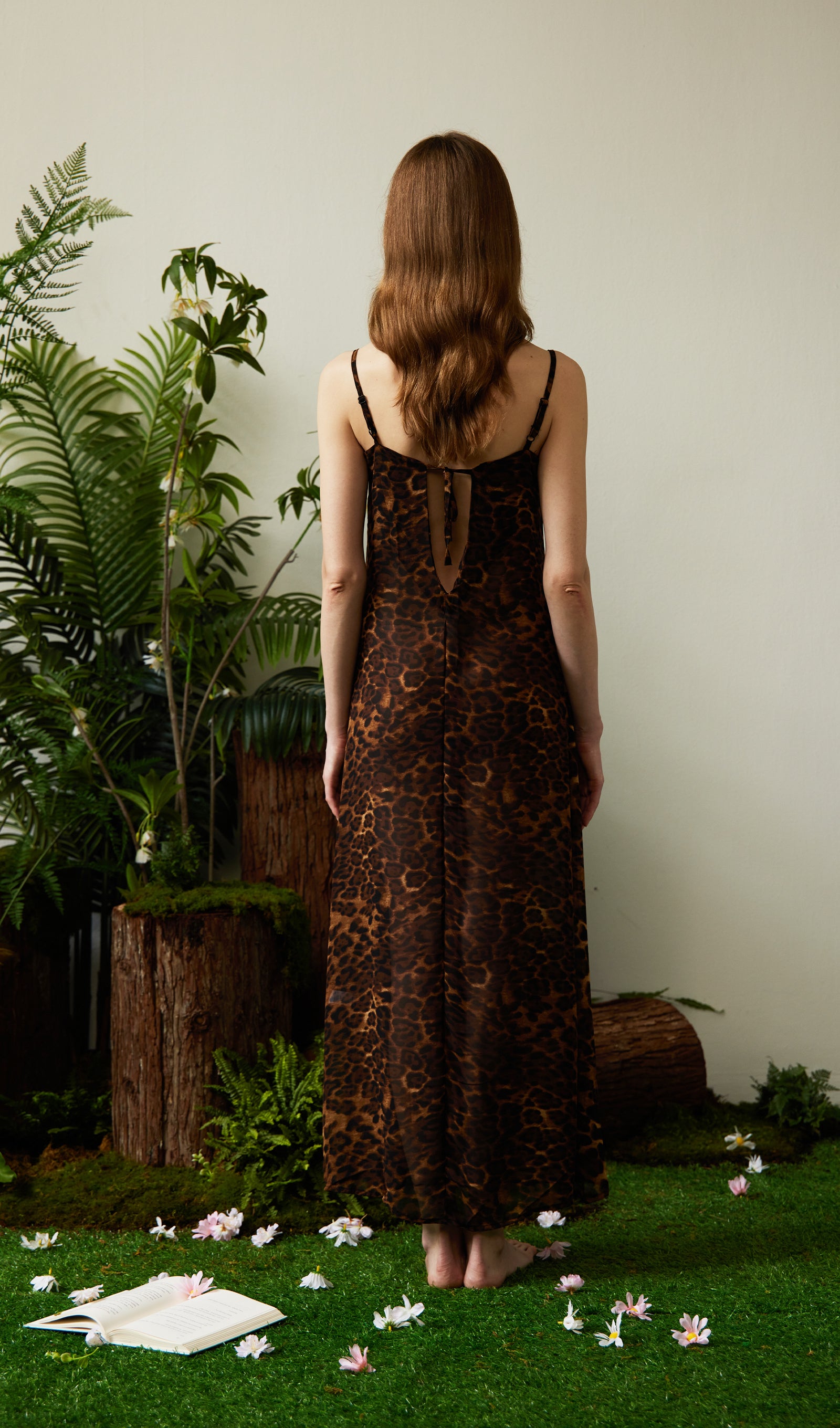 Midikleid in A-Linie mit Blumenmuster und Laternenärmeln