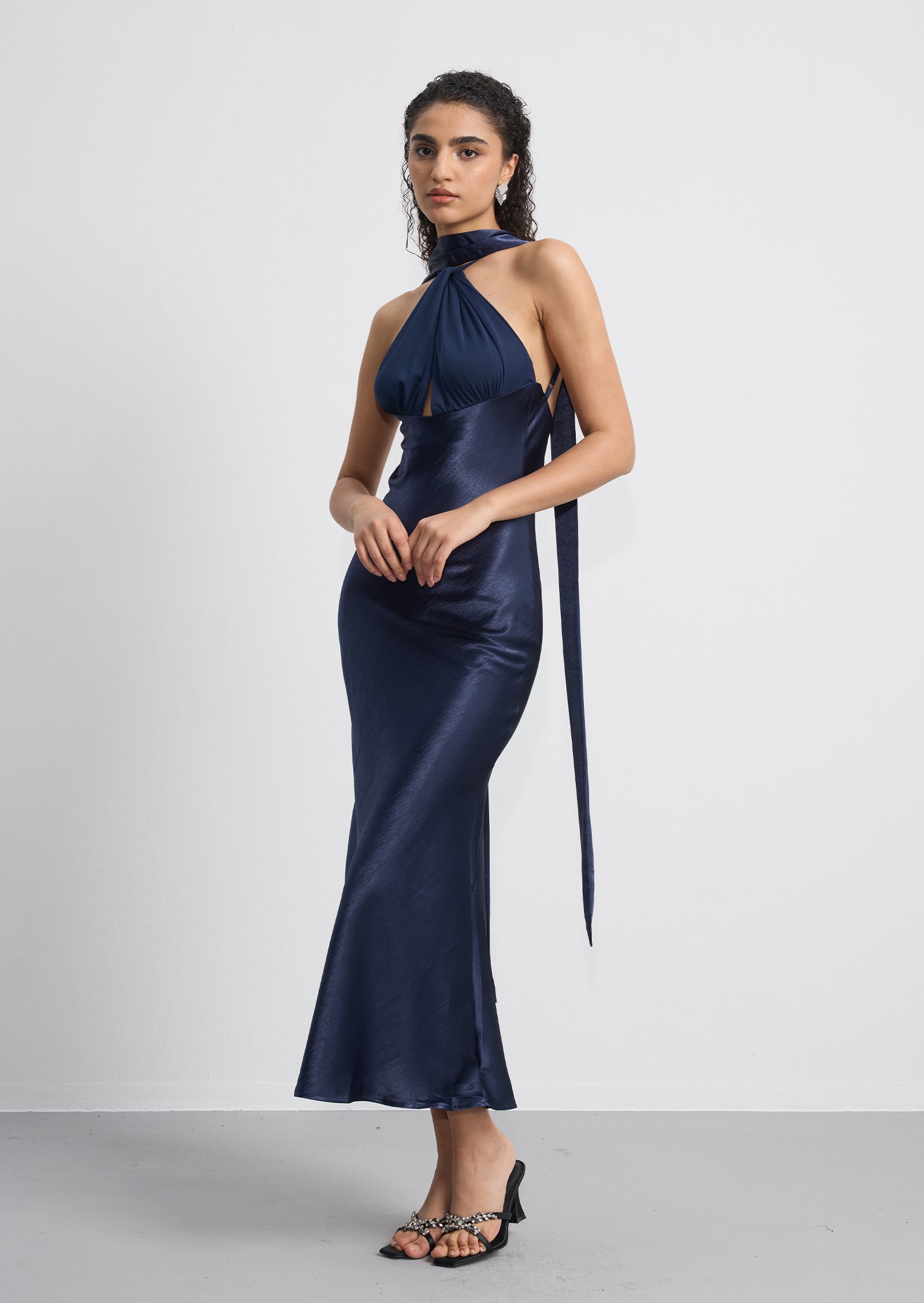 Midikleid in A-Linie mit Blumenmuster und Laternenärmeln