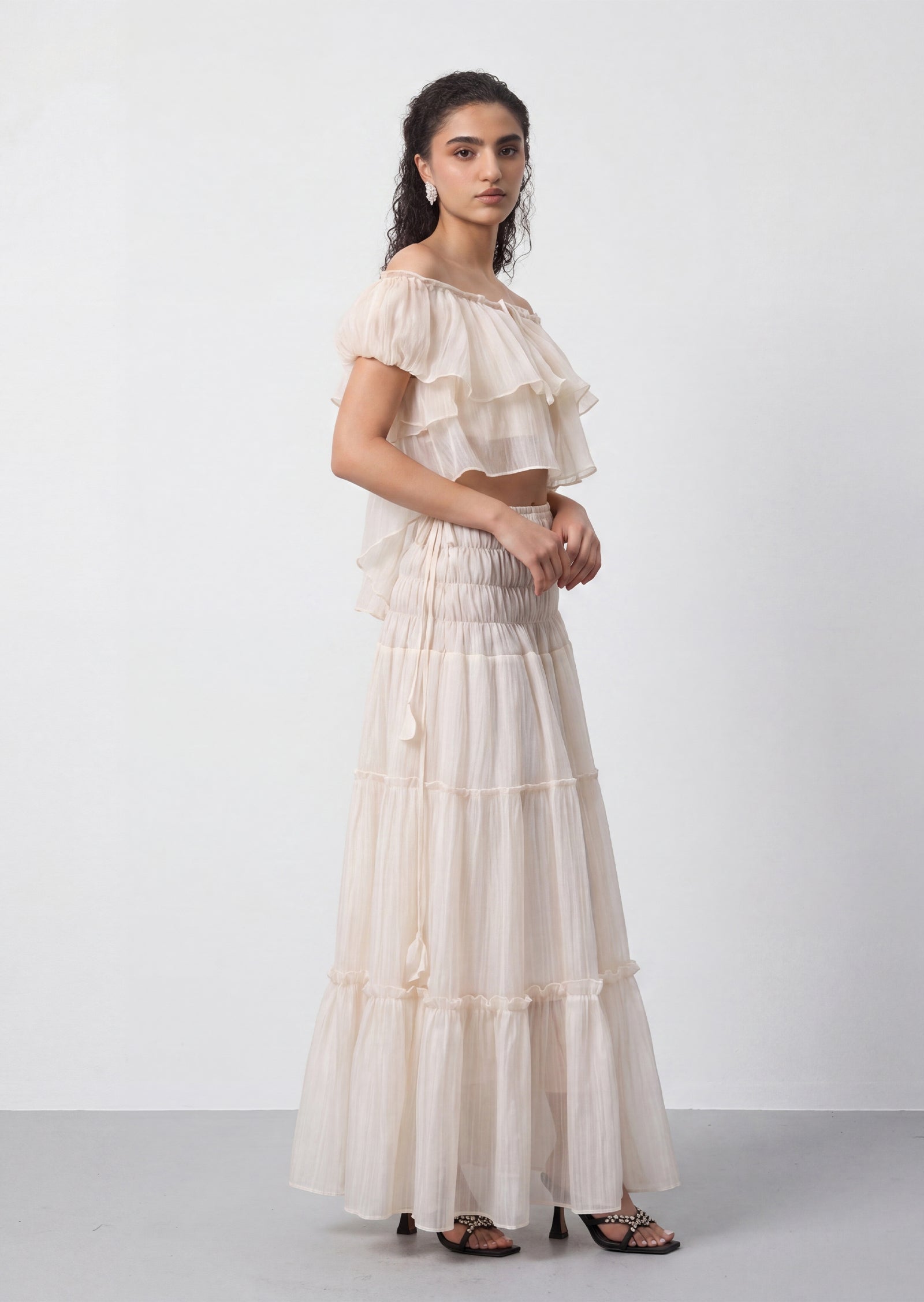 Midikleid in A-Linie mit Blumenmuster und Laternenärmeln
