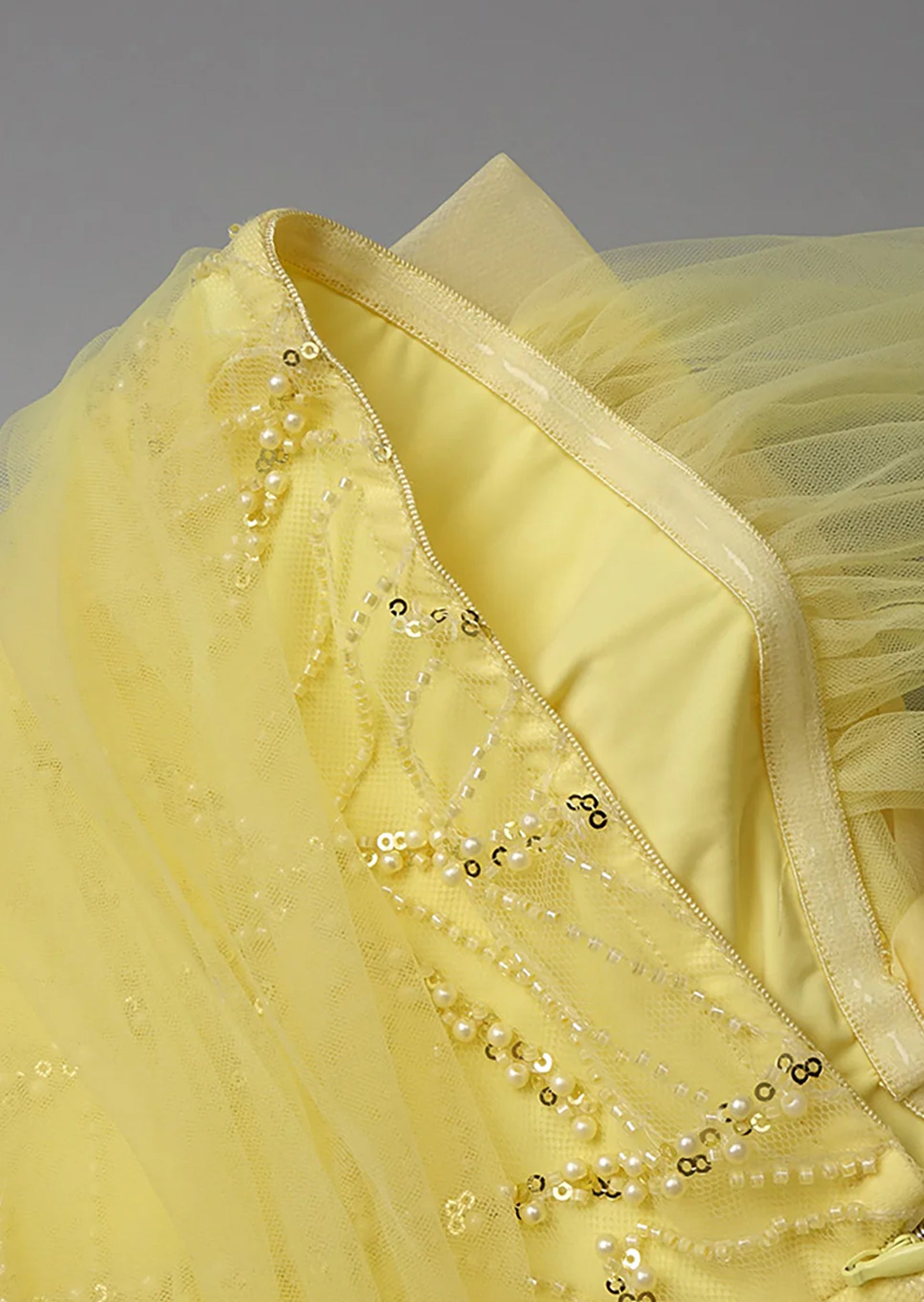 Midikleid in A-Linie mit Blumenmuster und Laternenärmeln