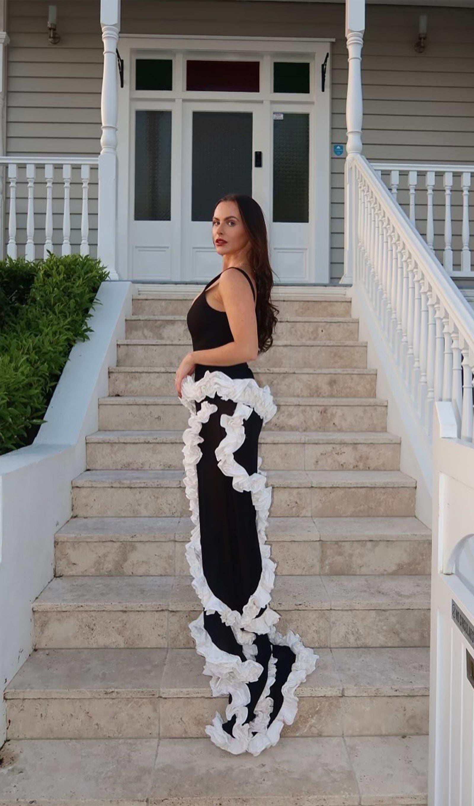 Midikleid in A-Linie mit Blumenmuster und Laternenärmeln