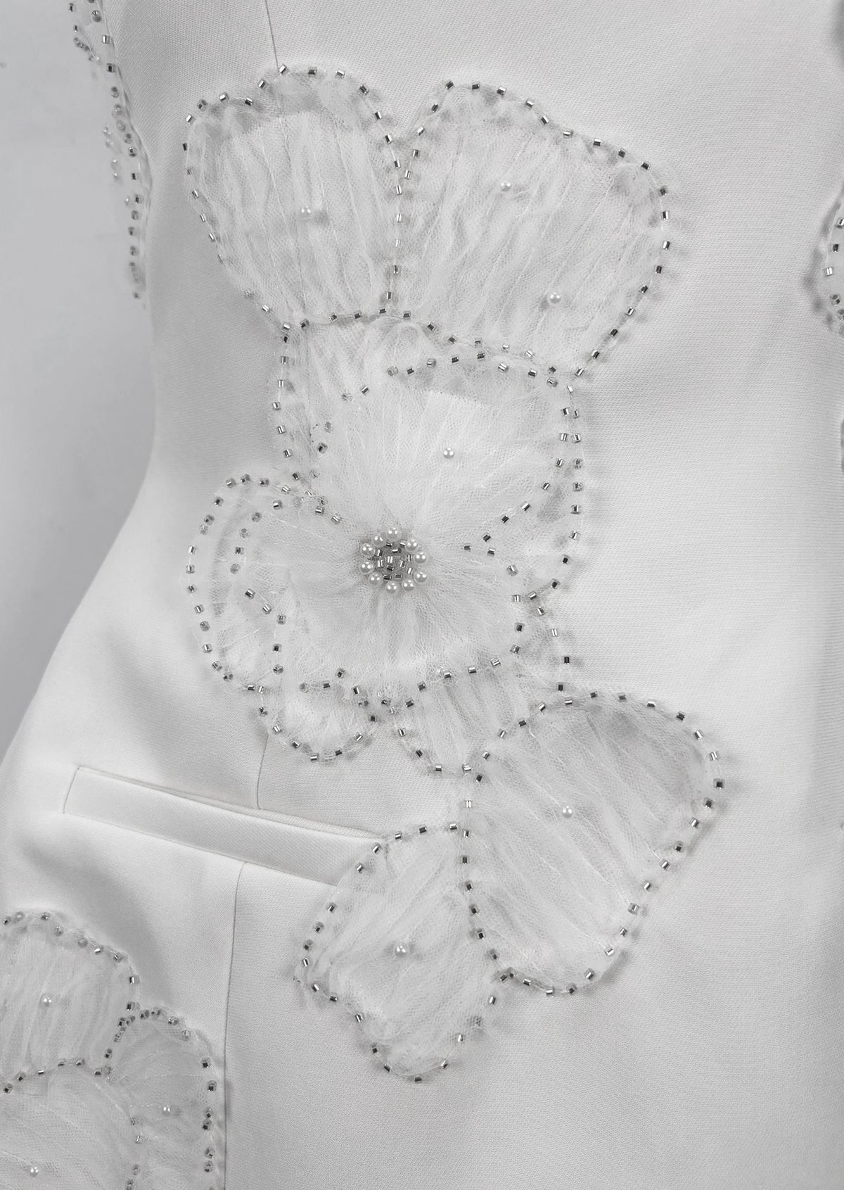 Midikleid in A-Linie mit Blumenmuster und Laternenärmeln