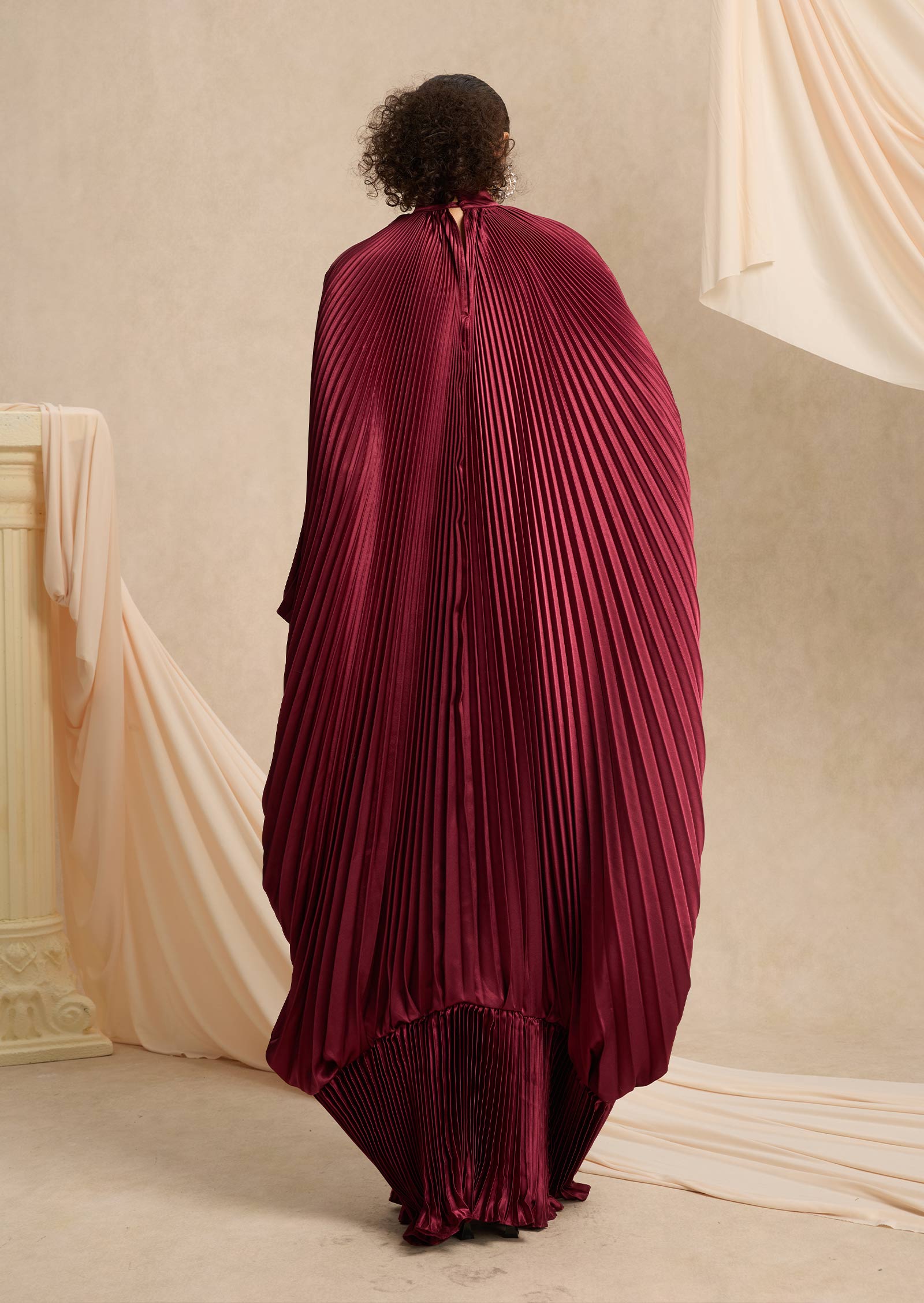 Midikleid in A-Linie mit Blumenmuster und Laternenärmeln