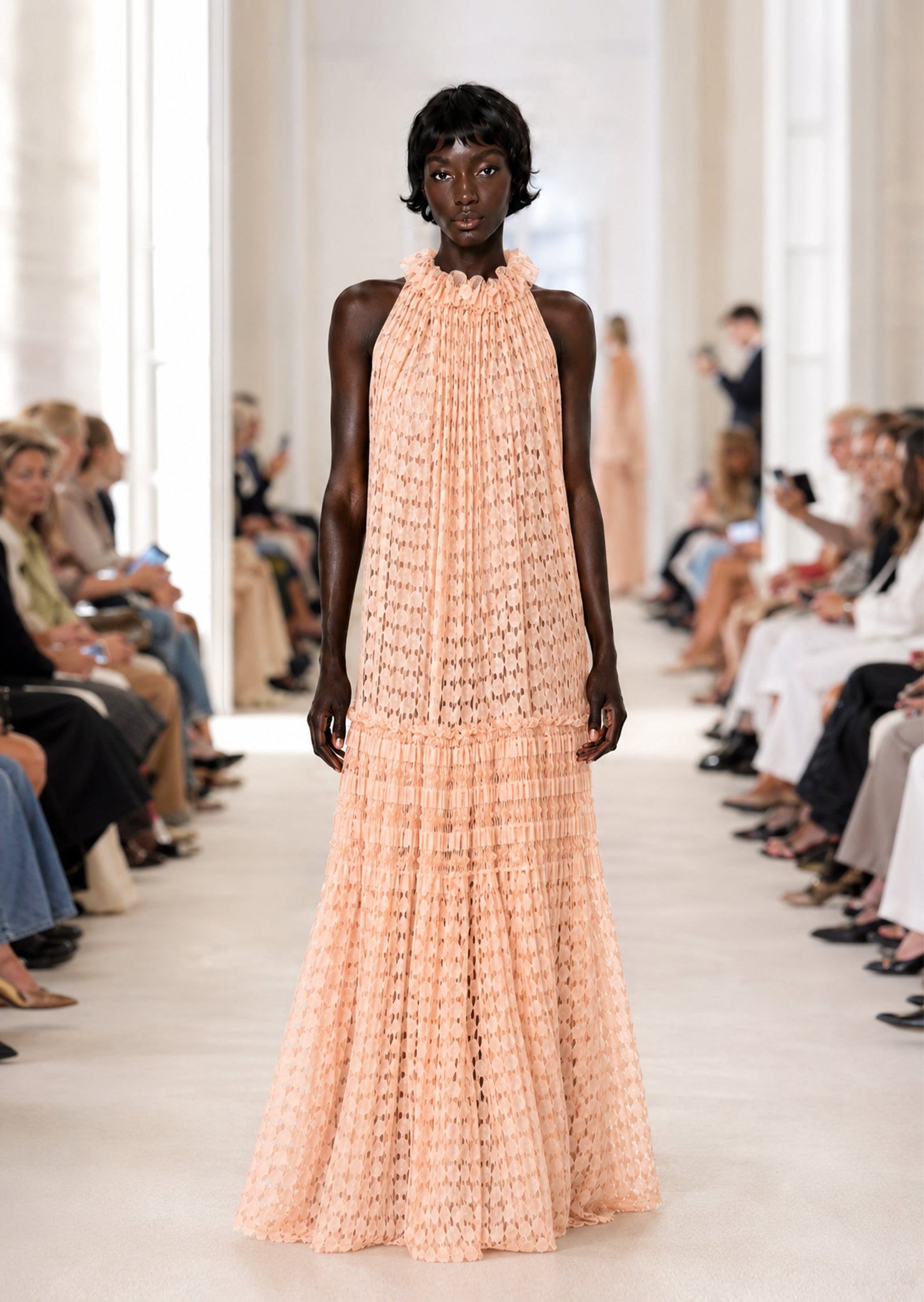 Midikleid in A-Linie mit Blumenmuster und Laternenärmeln