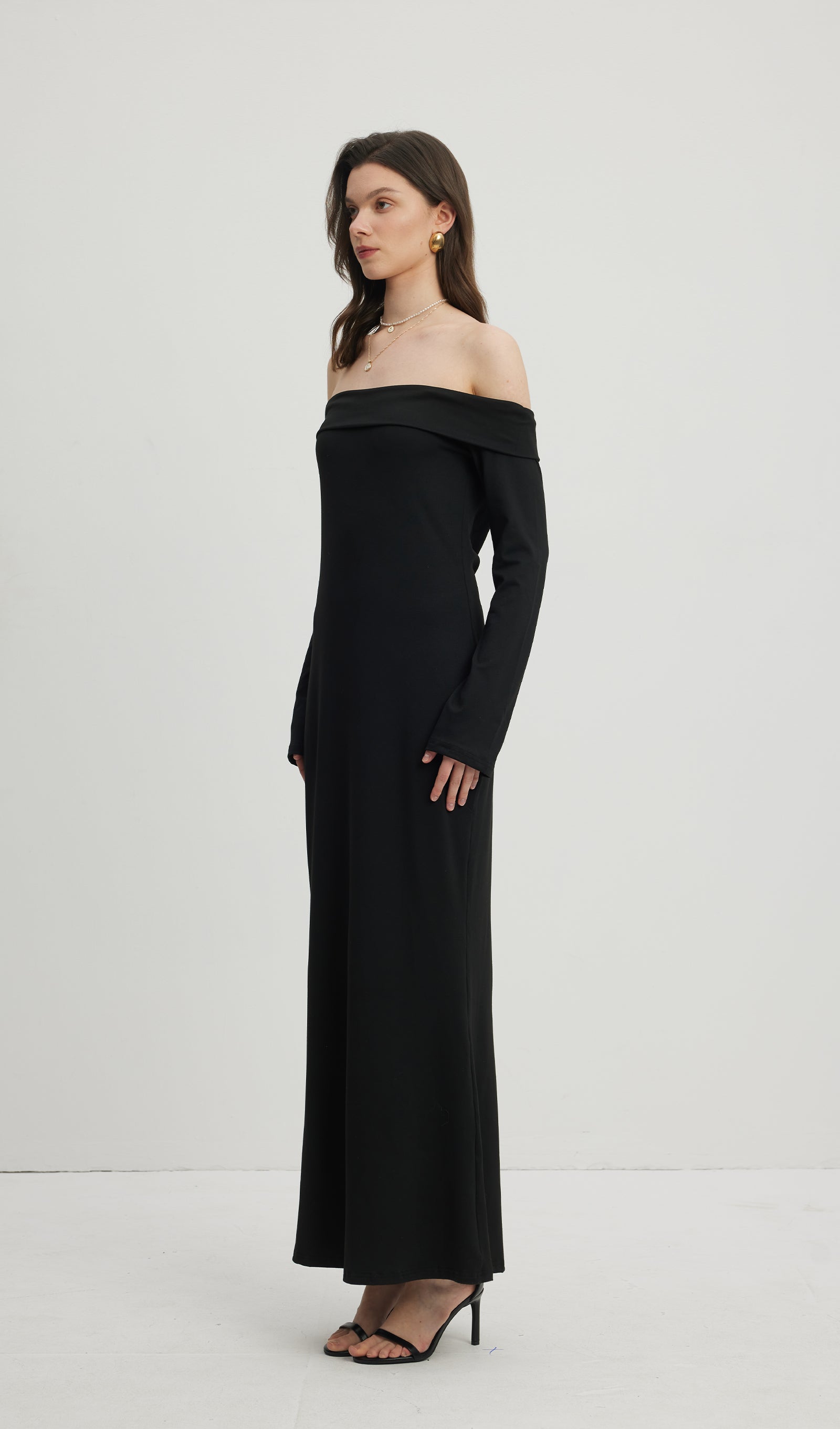 Midikleid in A-Linie mit Blumenmuster und Laternenärmeln