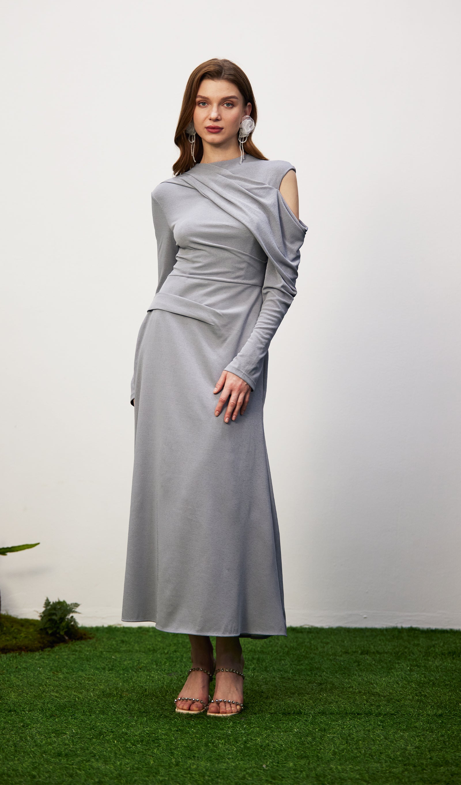 Midikleid in A-Linie mit Blumenmuster und Laternenärmeln