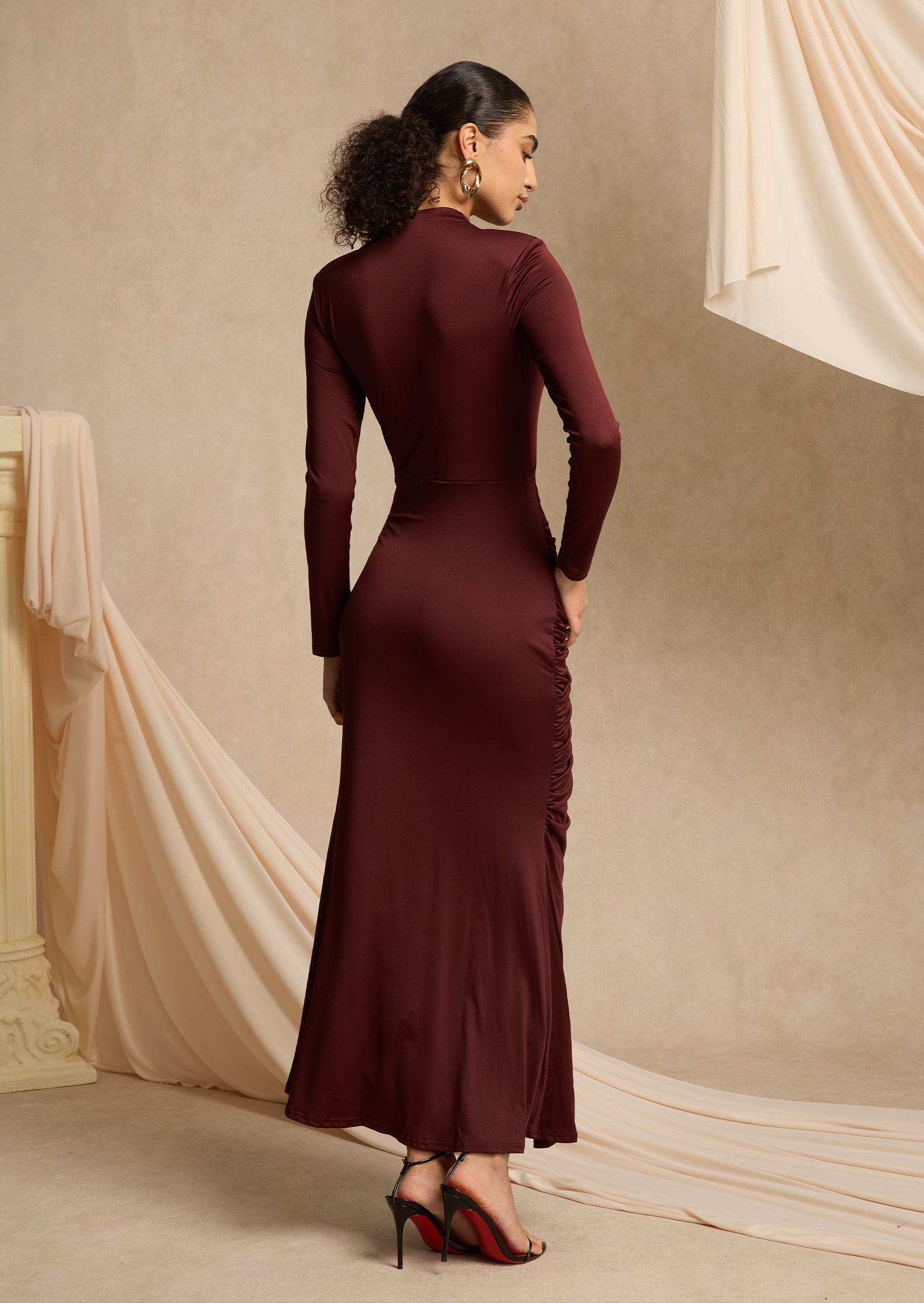 Midikleid in A-Linie mit Blumenmuster und Laternenärmeln