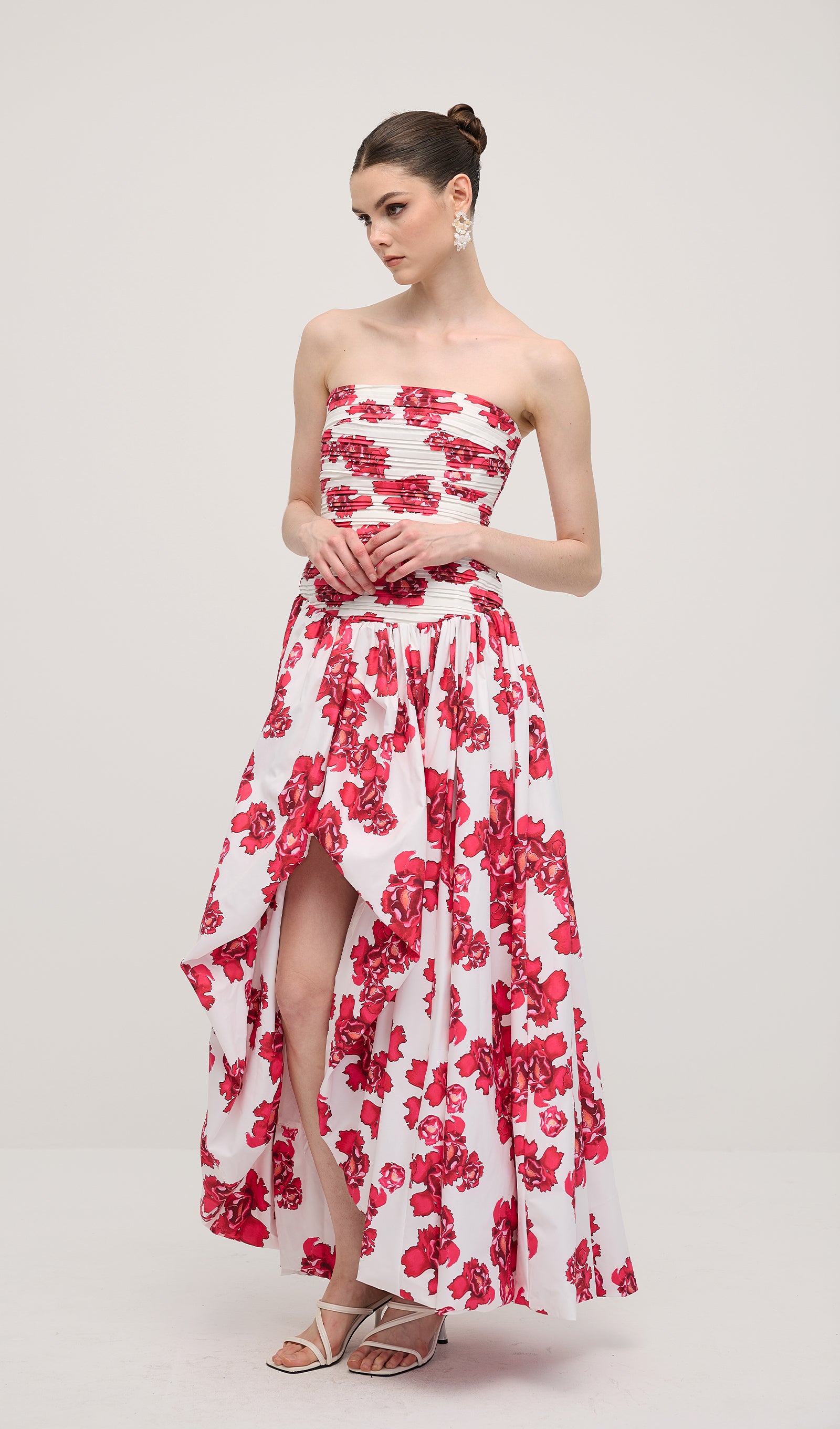 Midikleid in A-Linie mit Blumenmuster und Laternenärmeln