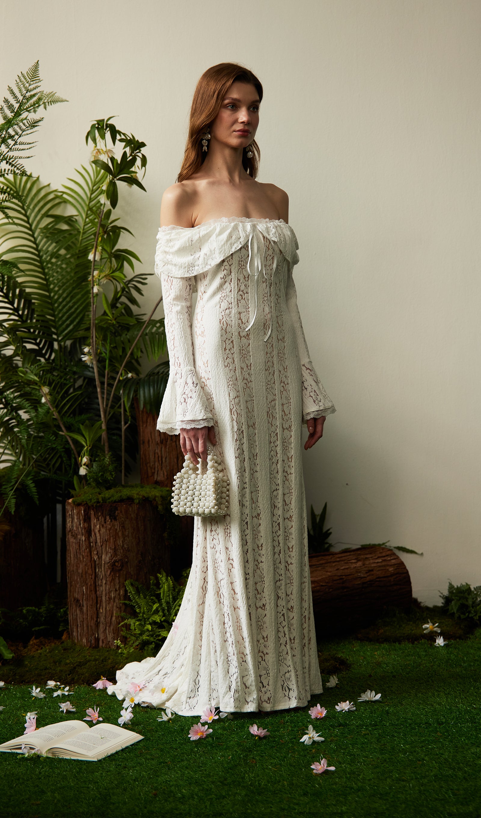 Midikleid in A-Linie mit Blumenmuster und Laternenärmeln