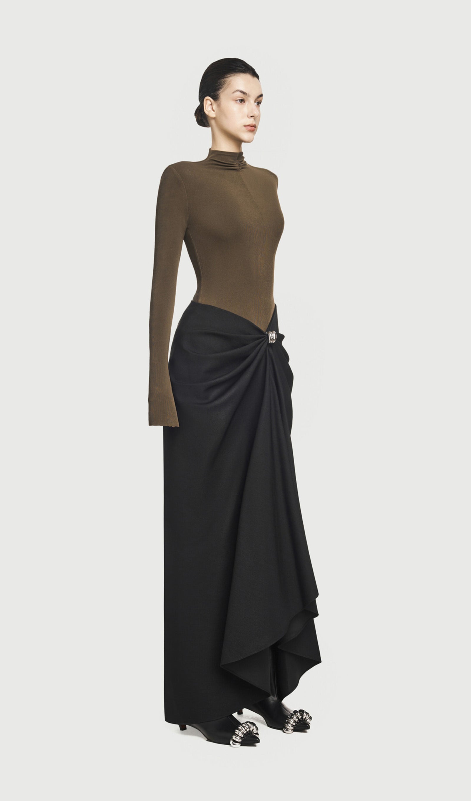 Midikleid in A-Linie mit Blumenmuster und Laternenärmeln