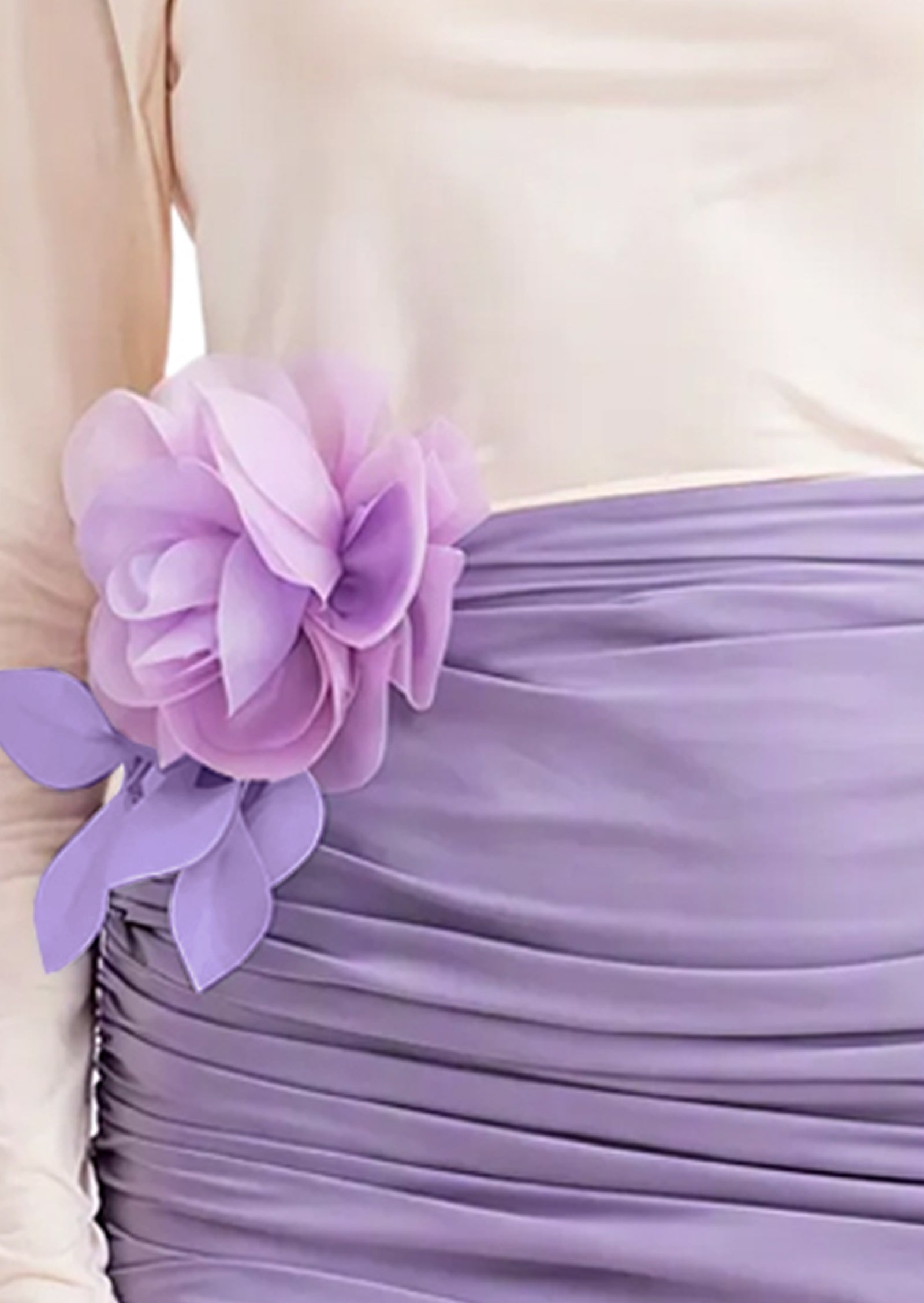 Midikleid in A-Linie mit Blumenmuster und Laternenärmeln