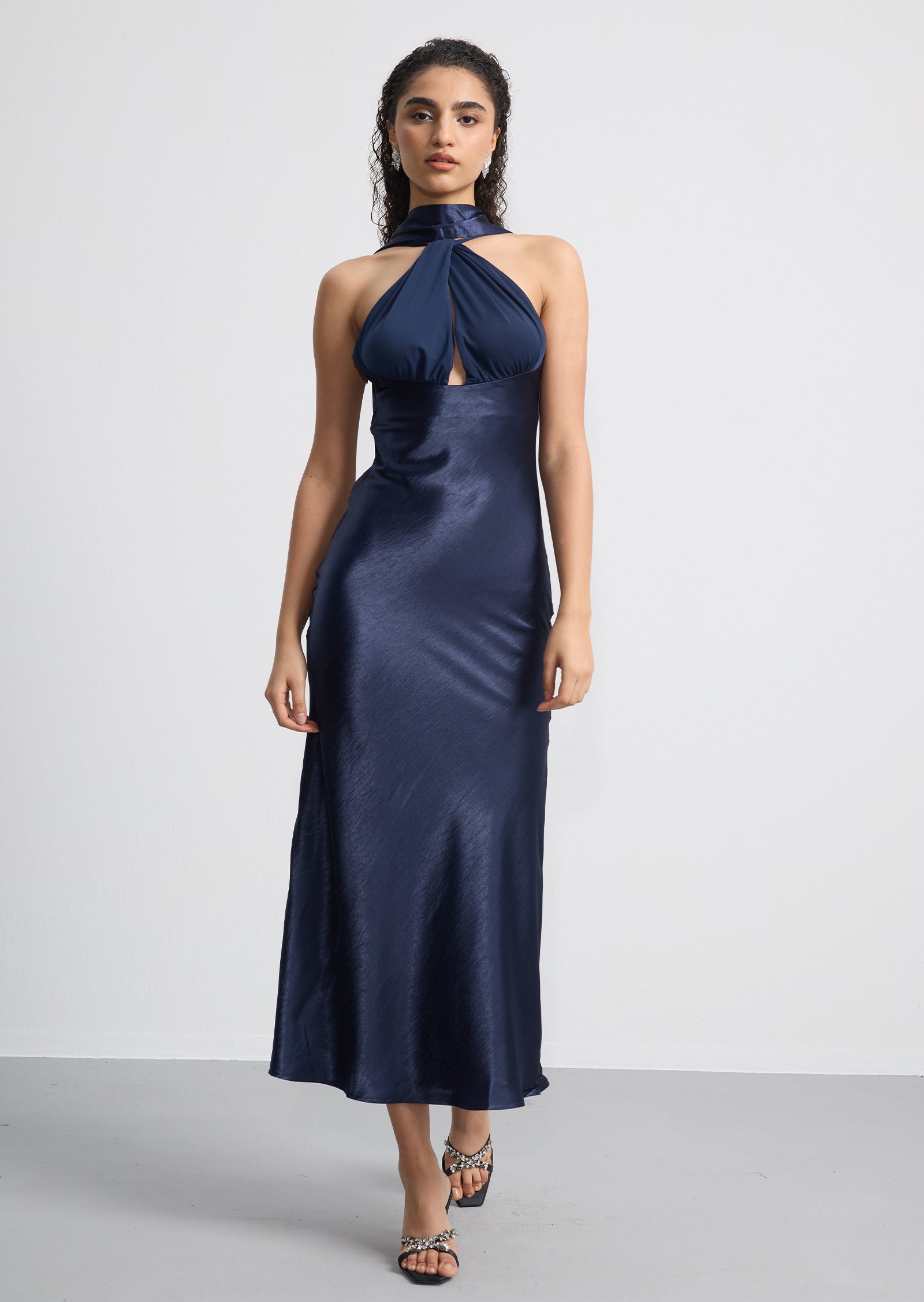 Midikleid in A-Linie mit Blumenmuster und Laternenärmeln