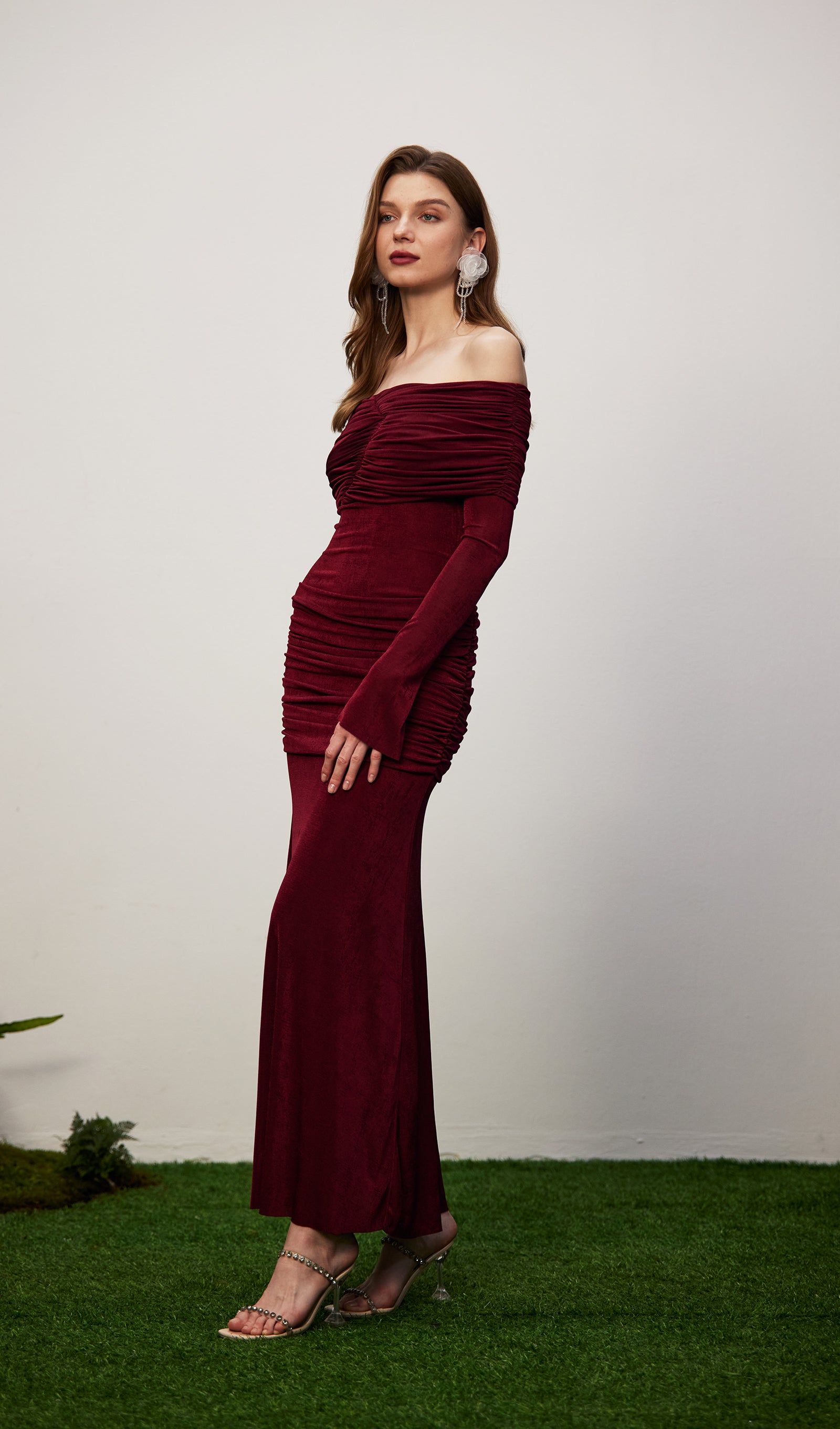 Midikleid in A-Linie mit Blumenmuster und Laternenärmeln