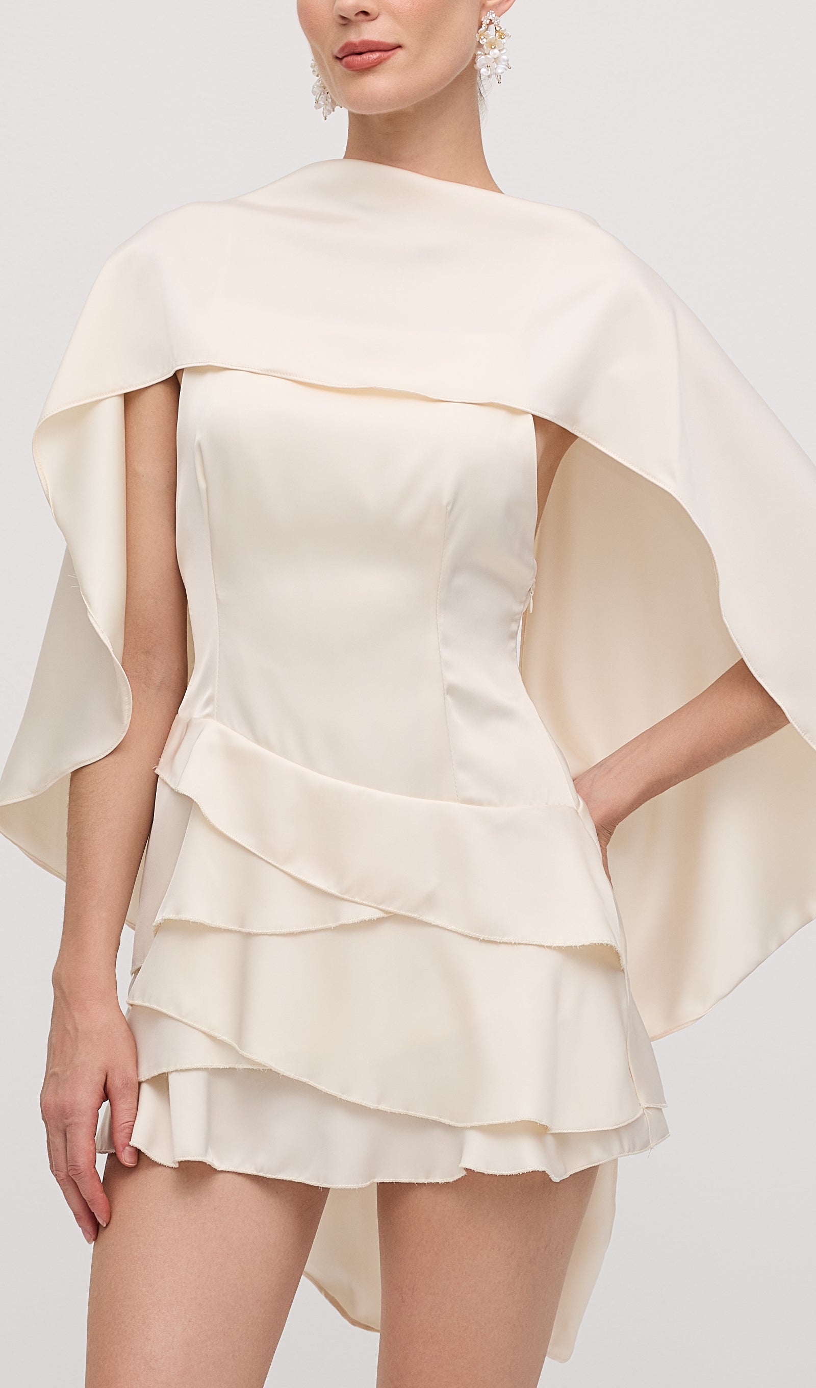 Midikleid in A-Linie mit Blumenmuster und Laternenärmeln