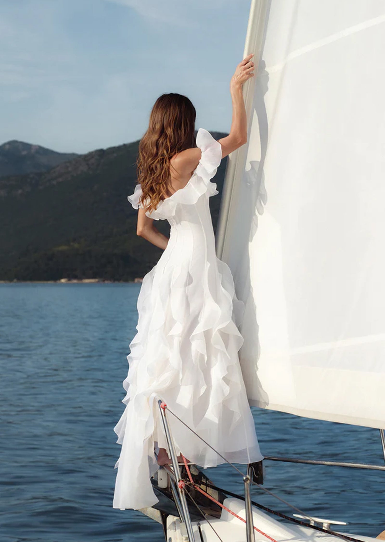 Midikleid in A-Linie mit Blumenmuster und Laternenärmeln