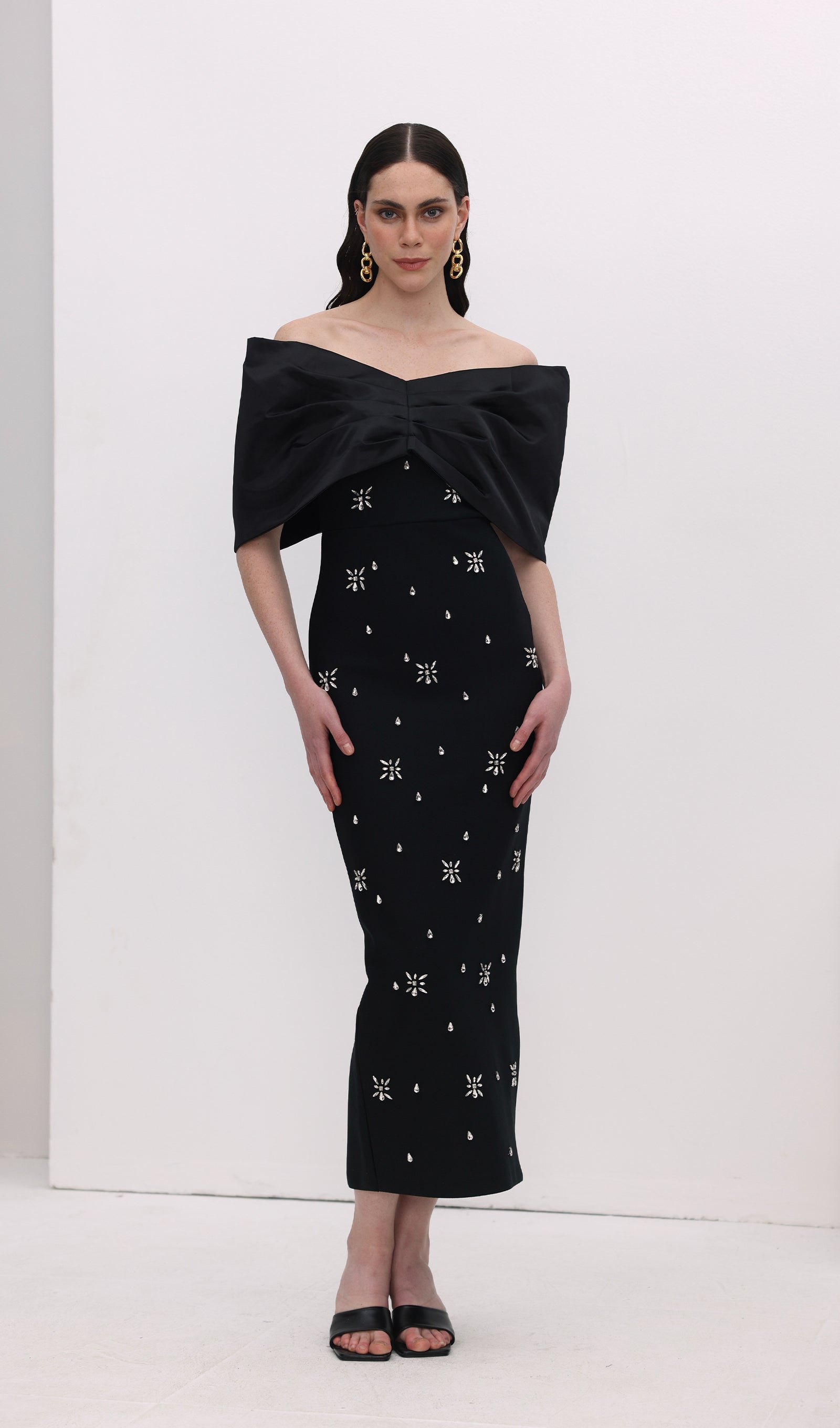 Midikleid in A-Linie mit Blumenmuster und Laternenärmeln