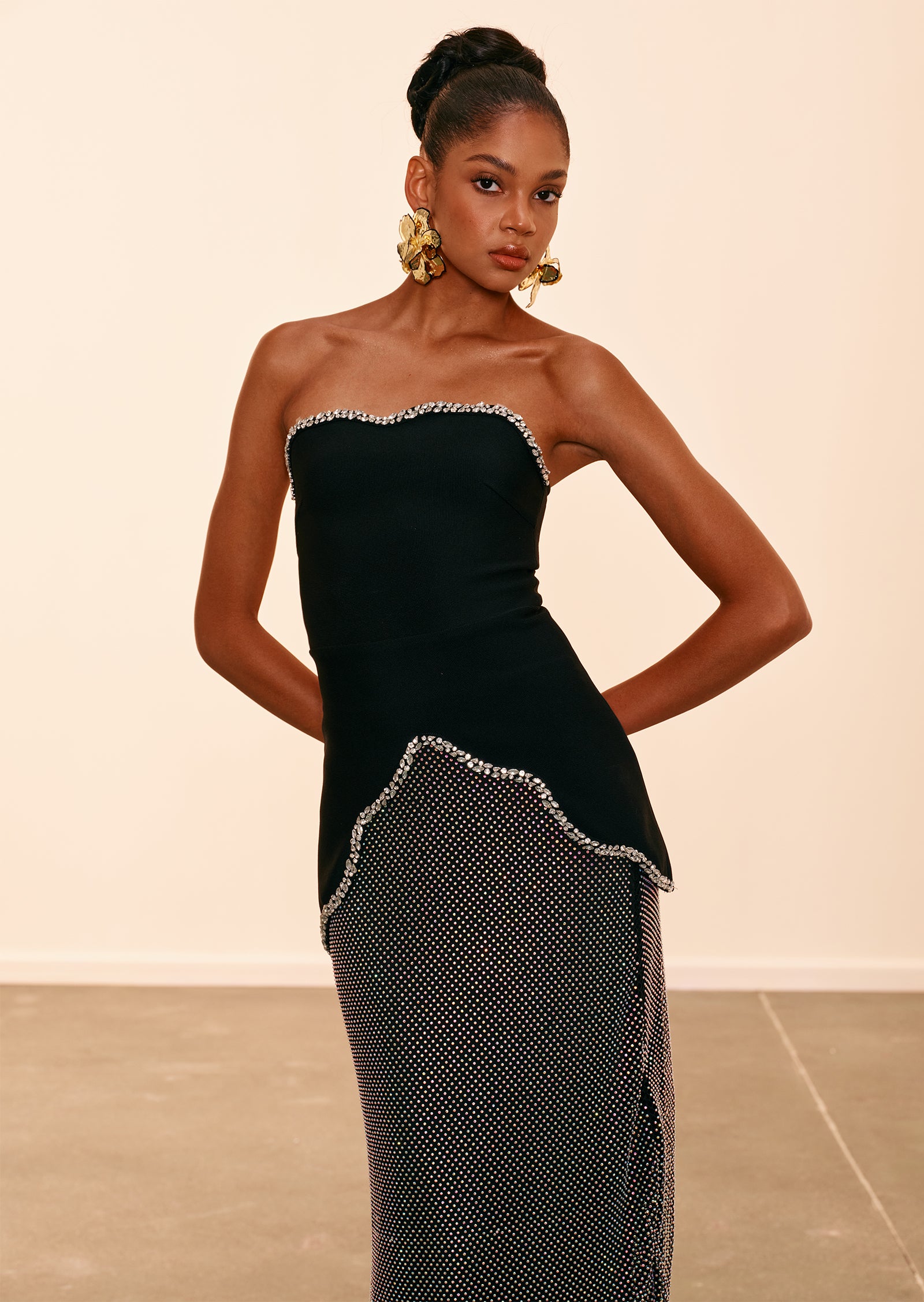 Midikleid in A-Linie mit Blumenmuster und Laternenärmeln