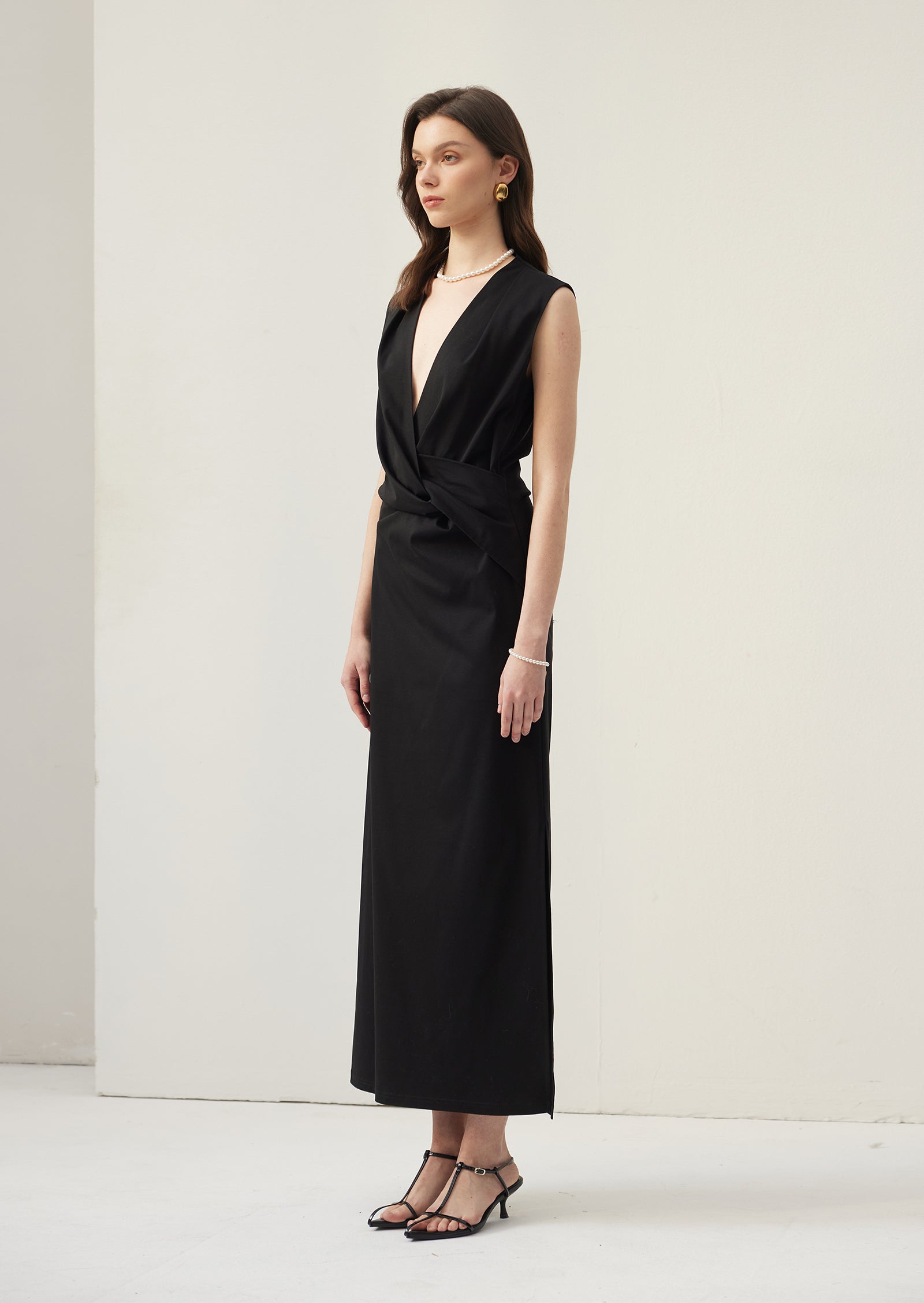 V Neck Crepe Twist Maxi Dress