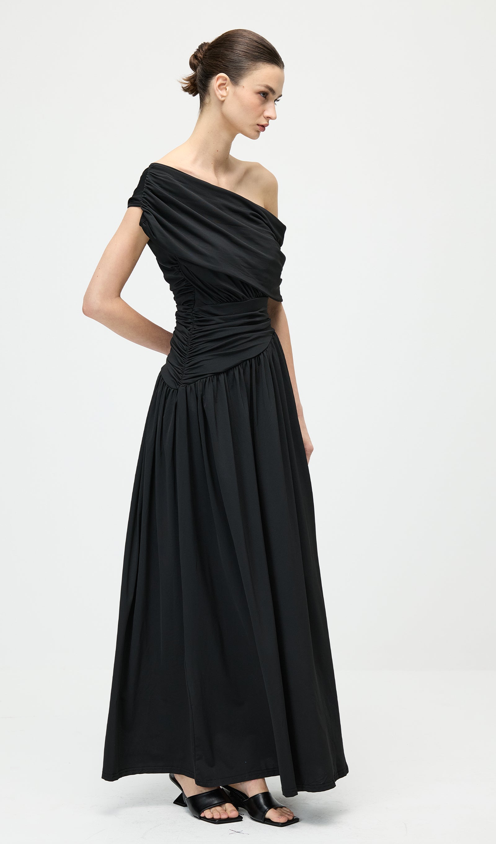 Black Off Shoulder Pleated Maxi Dress