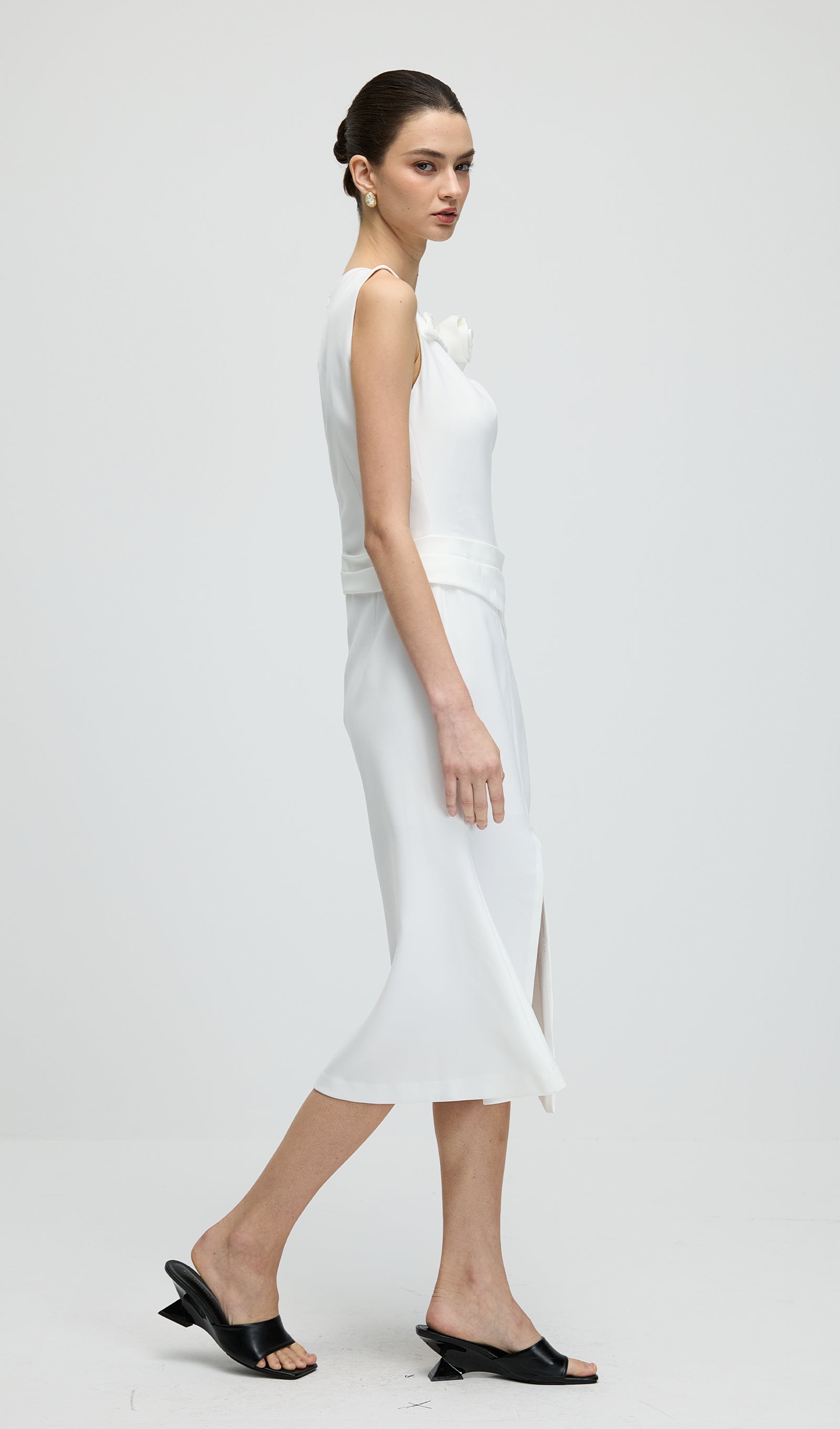 Midikleid in A-Linie mit Blumenmuster und Laternenärmeln