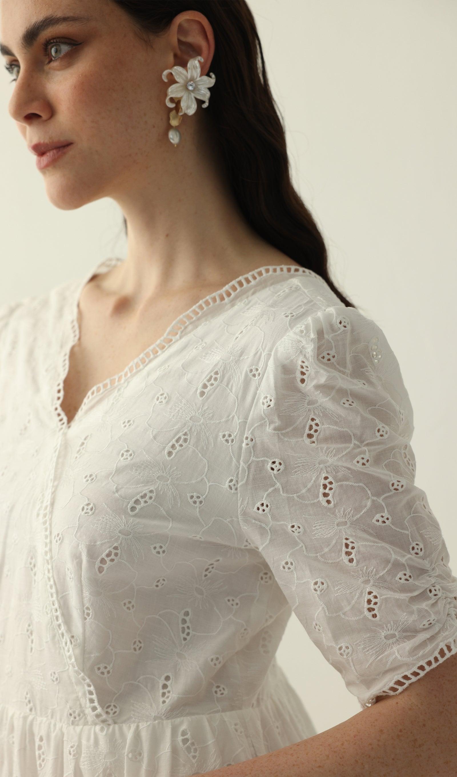 Midikleid in A-Linie mit Blumenmuster und Laternenärmeln