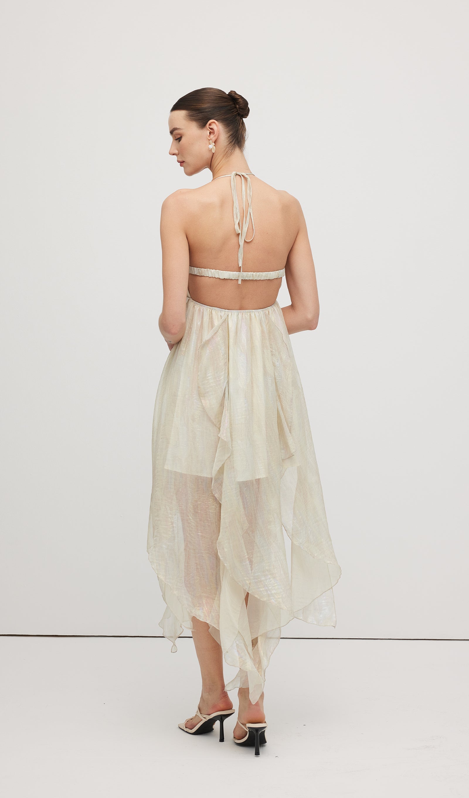 Minikleid mit 3D-Strassblumenmuster in Weiß
