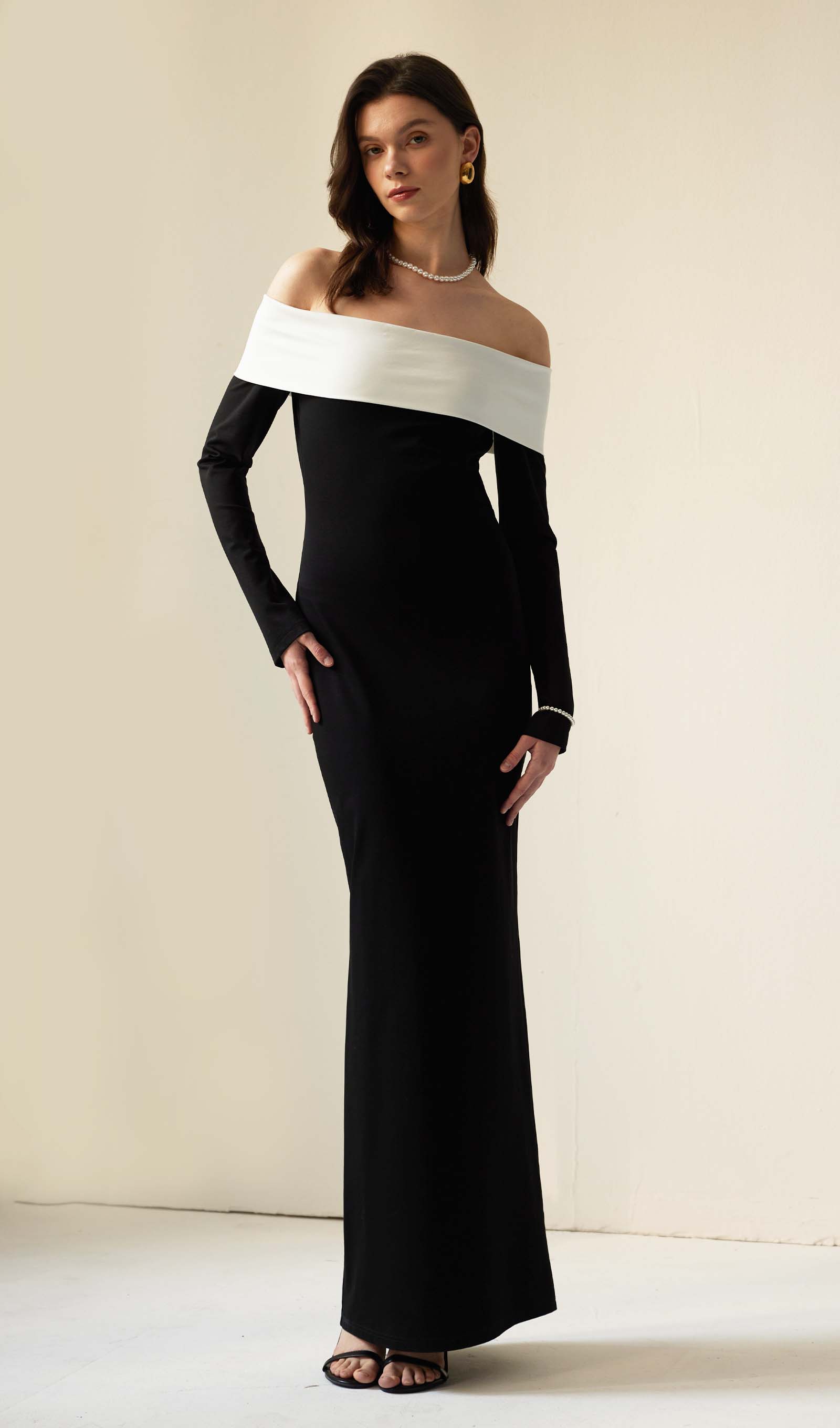 Anya Maxi Dress Black/White