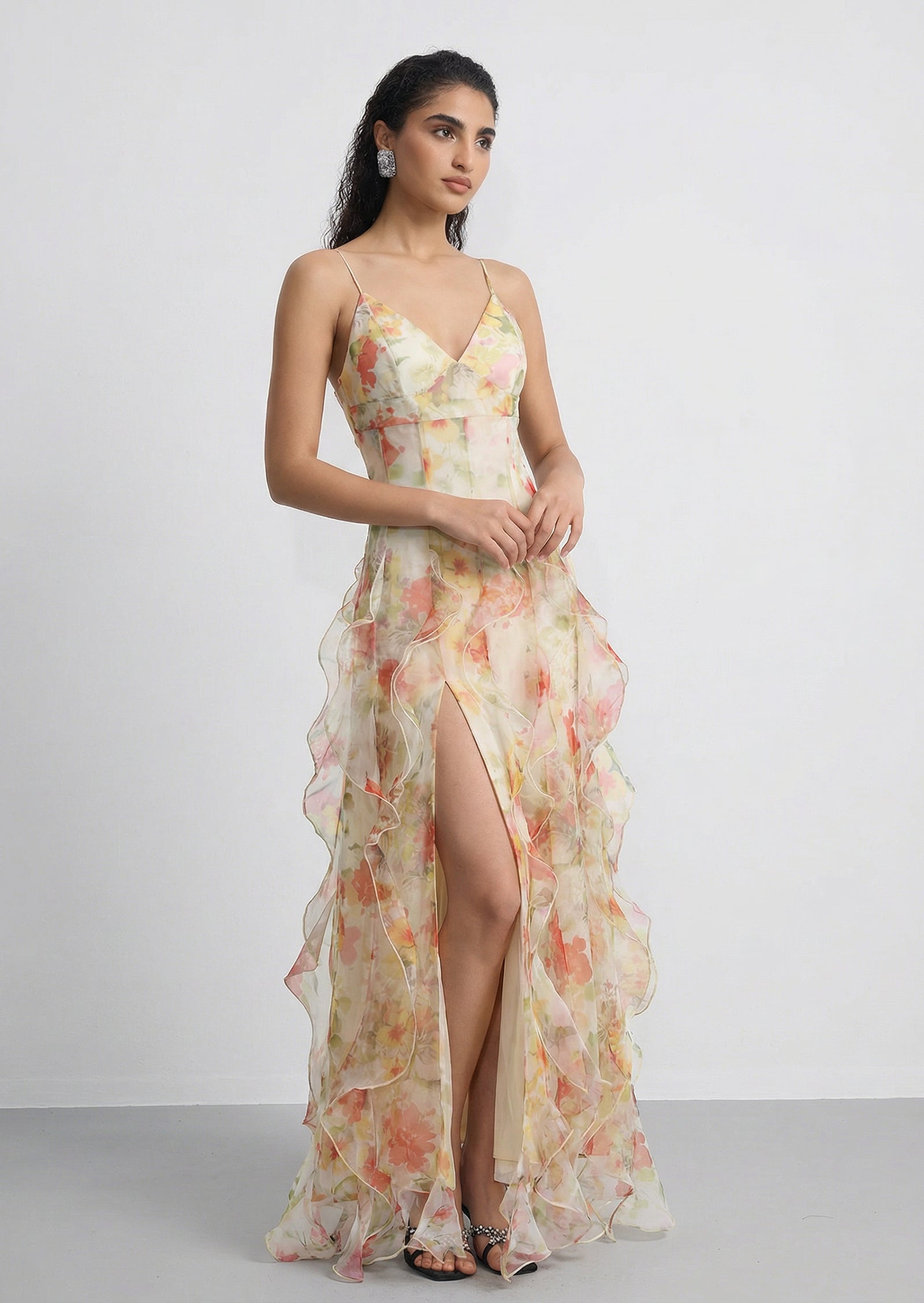 Midikleid in A-Linie mit Blumenmuster und Laternenärmeln