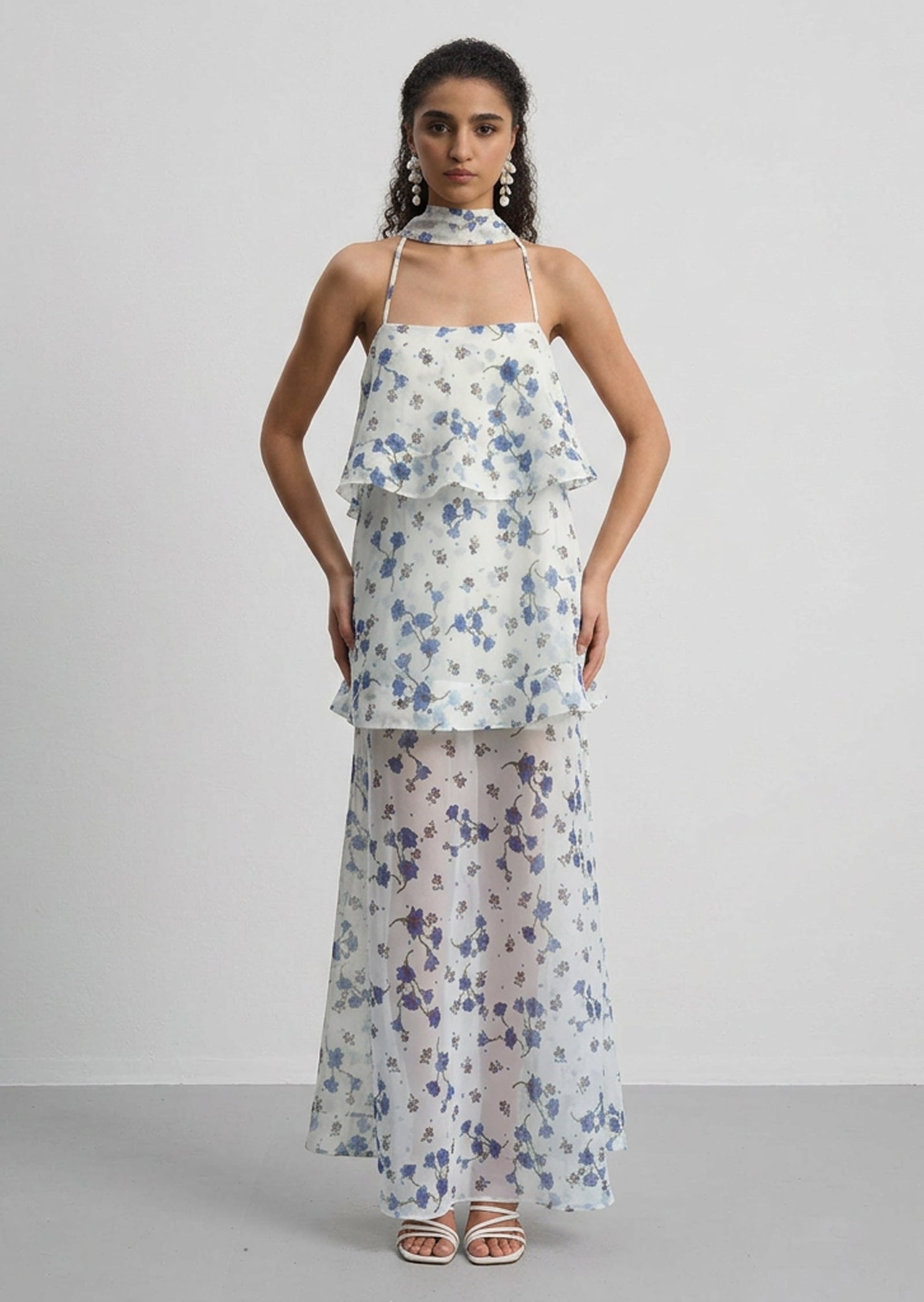 Midikleid in A-Linie mit Blumenmuster und Laternenärmeln