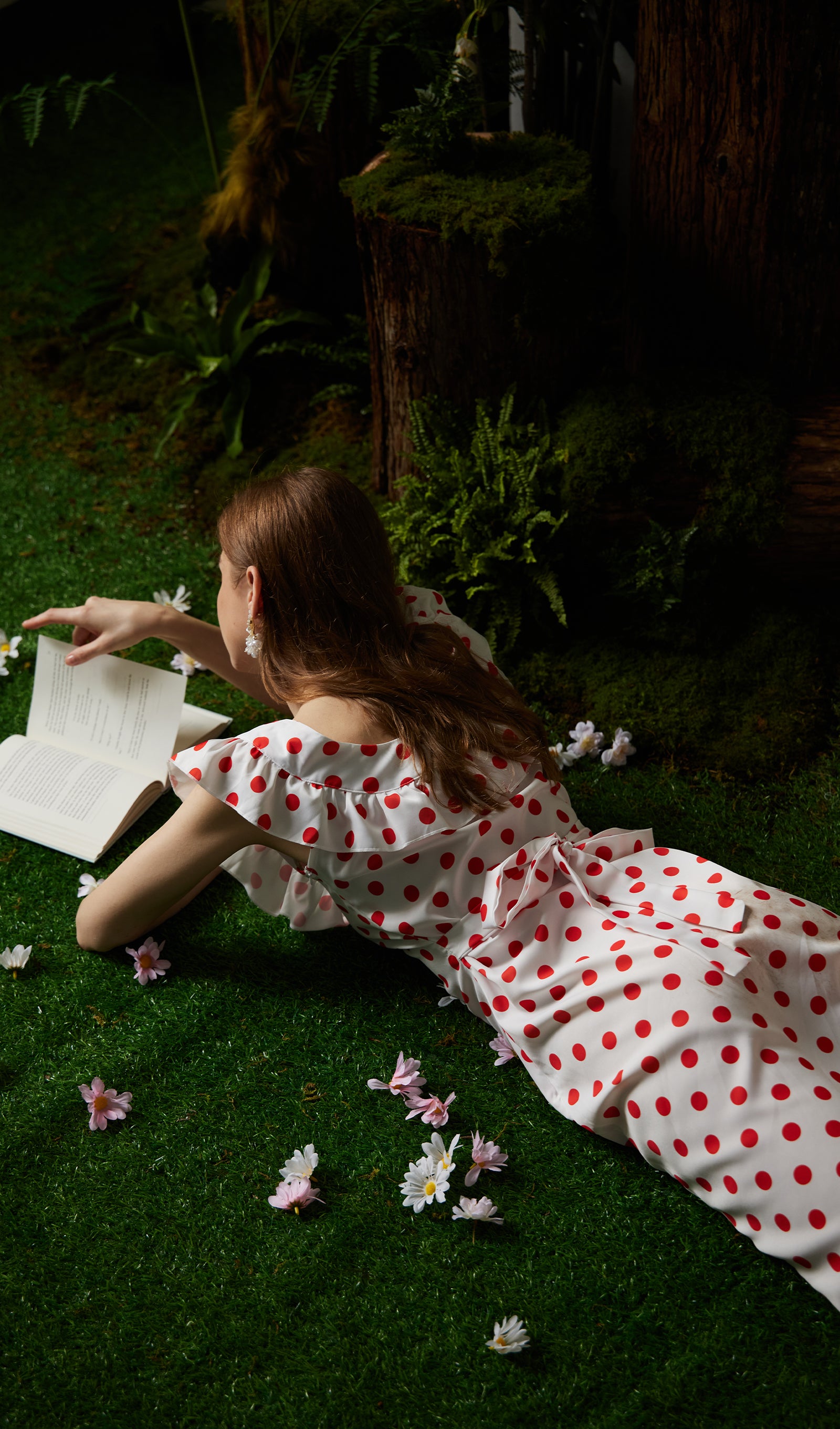 Midikleid in A-Linie mit Blumenmuster und Laternenärmeln