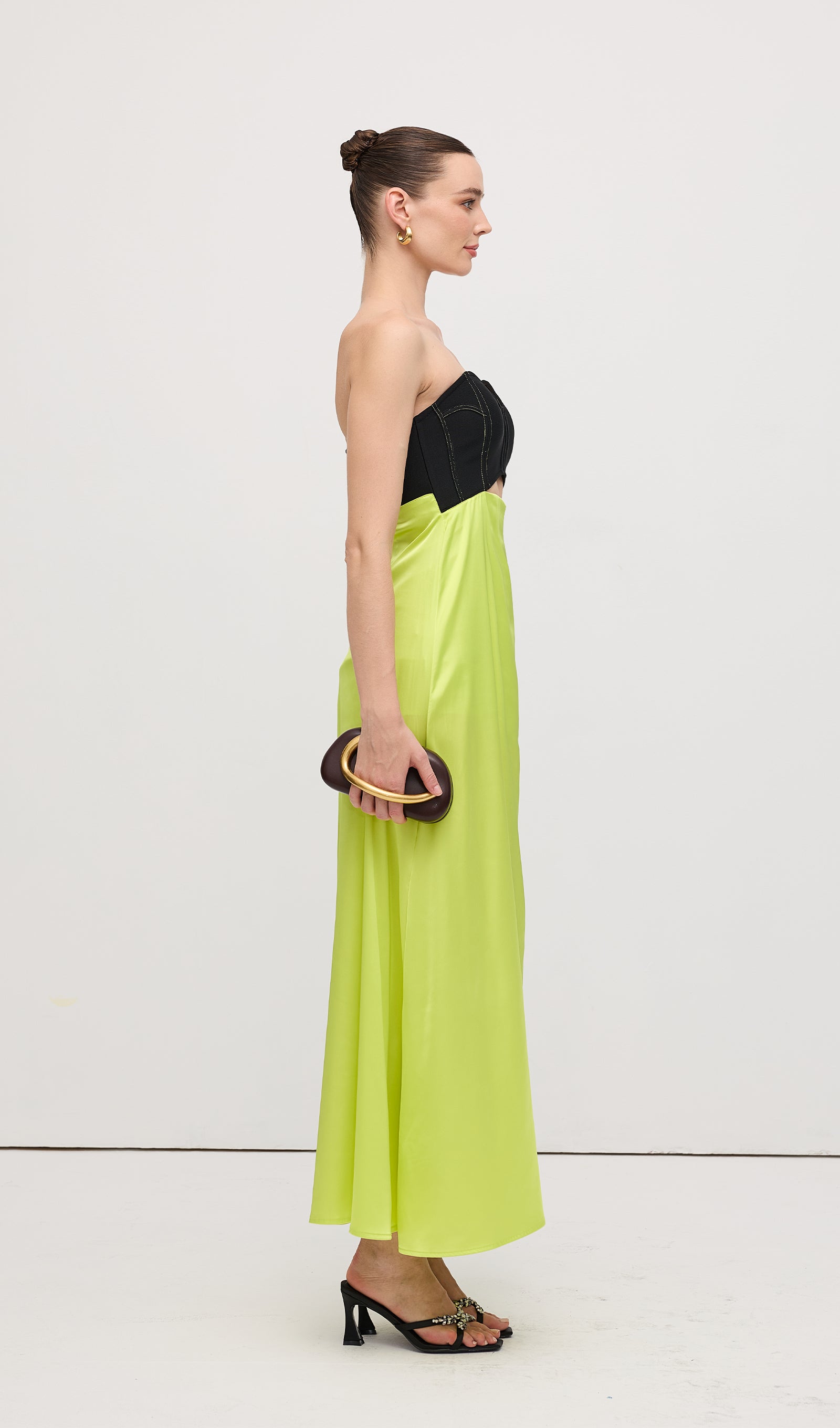 Midikleid in A-Linie mit Blumenmuster und Laternenärmeln