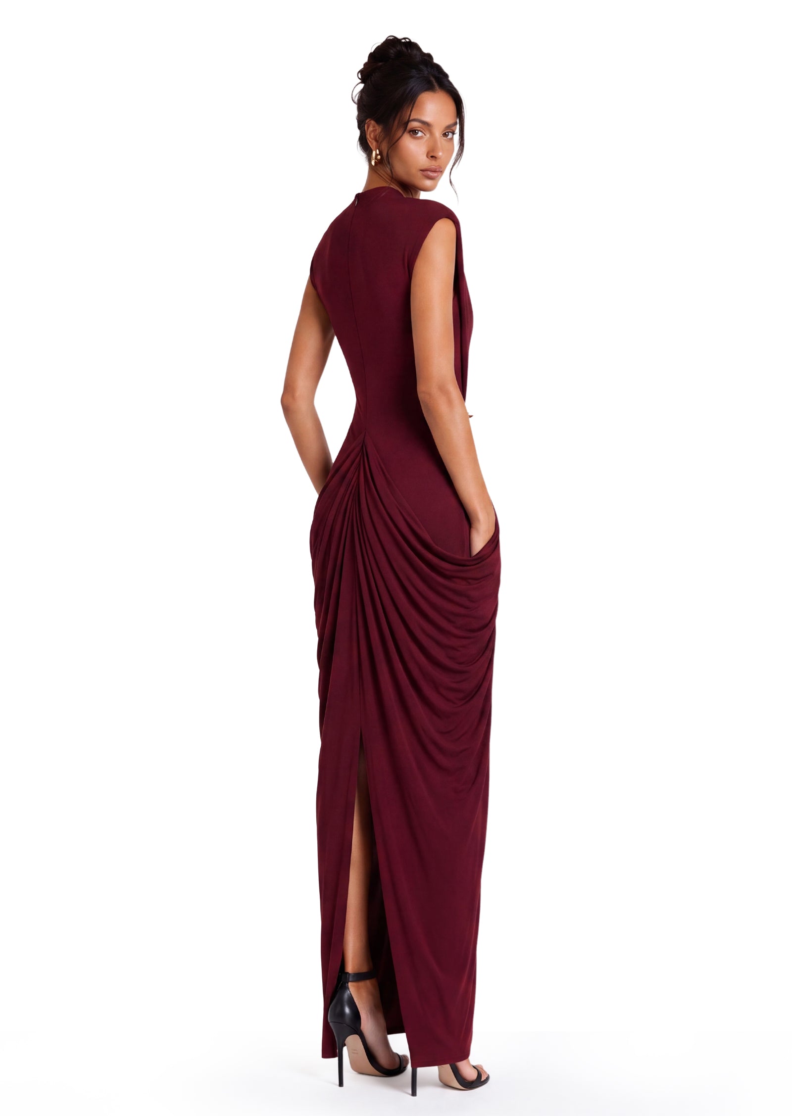 Aceso Sleeveless Ruched Maxi Dress In Claret