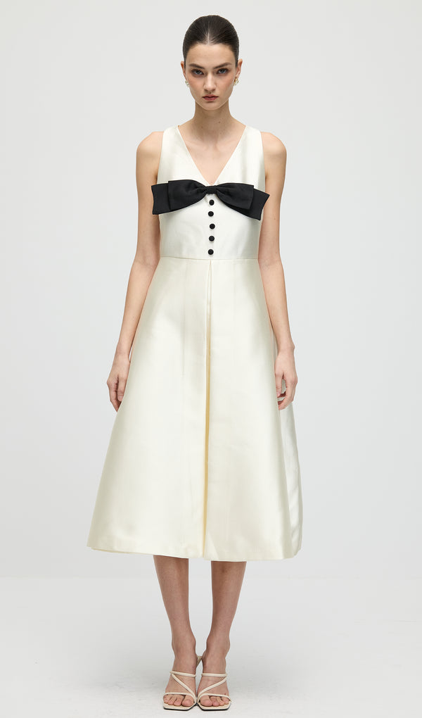 Sleeveless V Neck Bow Midi Dress In White