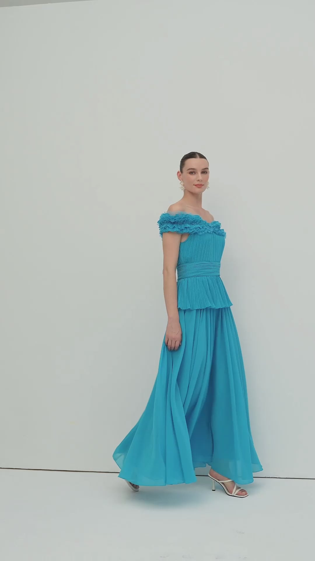 Video laden: Midikleid in A-Linie mit Blumenmuster und Laternenärmeln